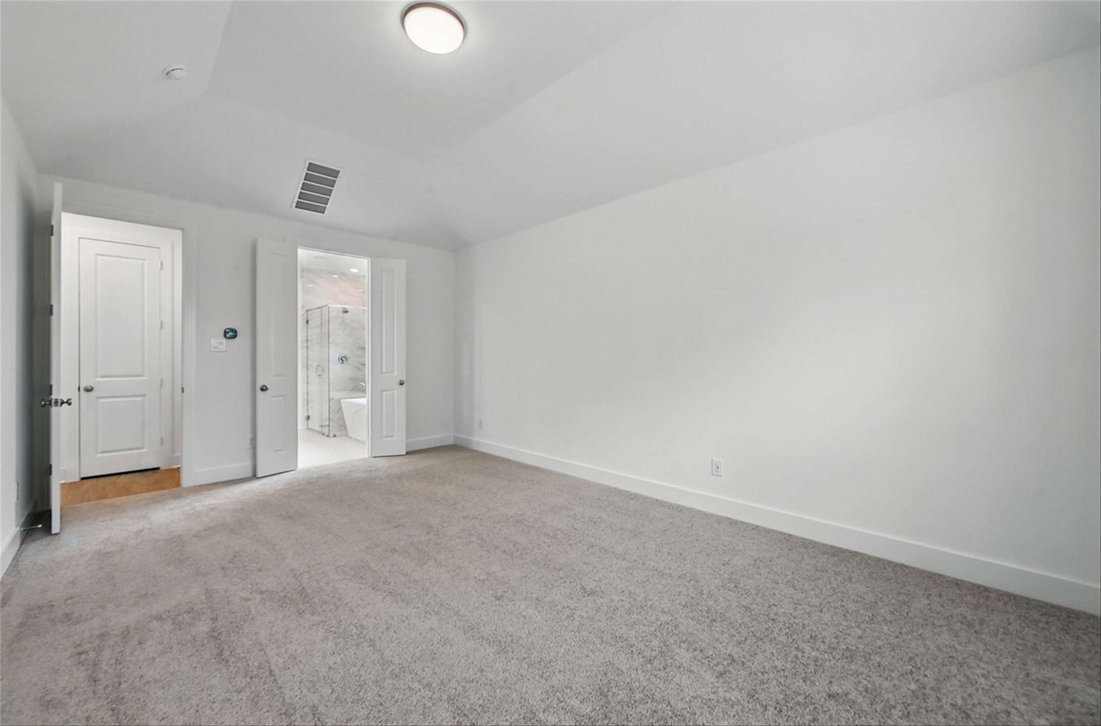 1748 Secco Way