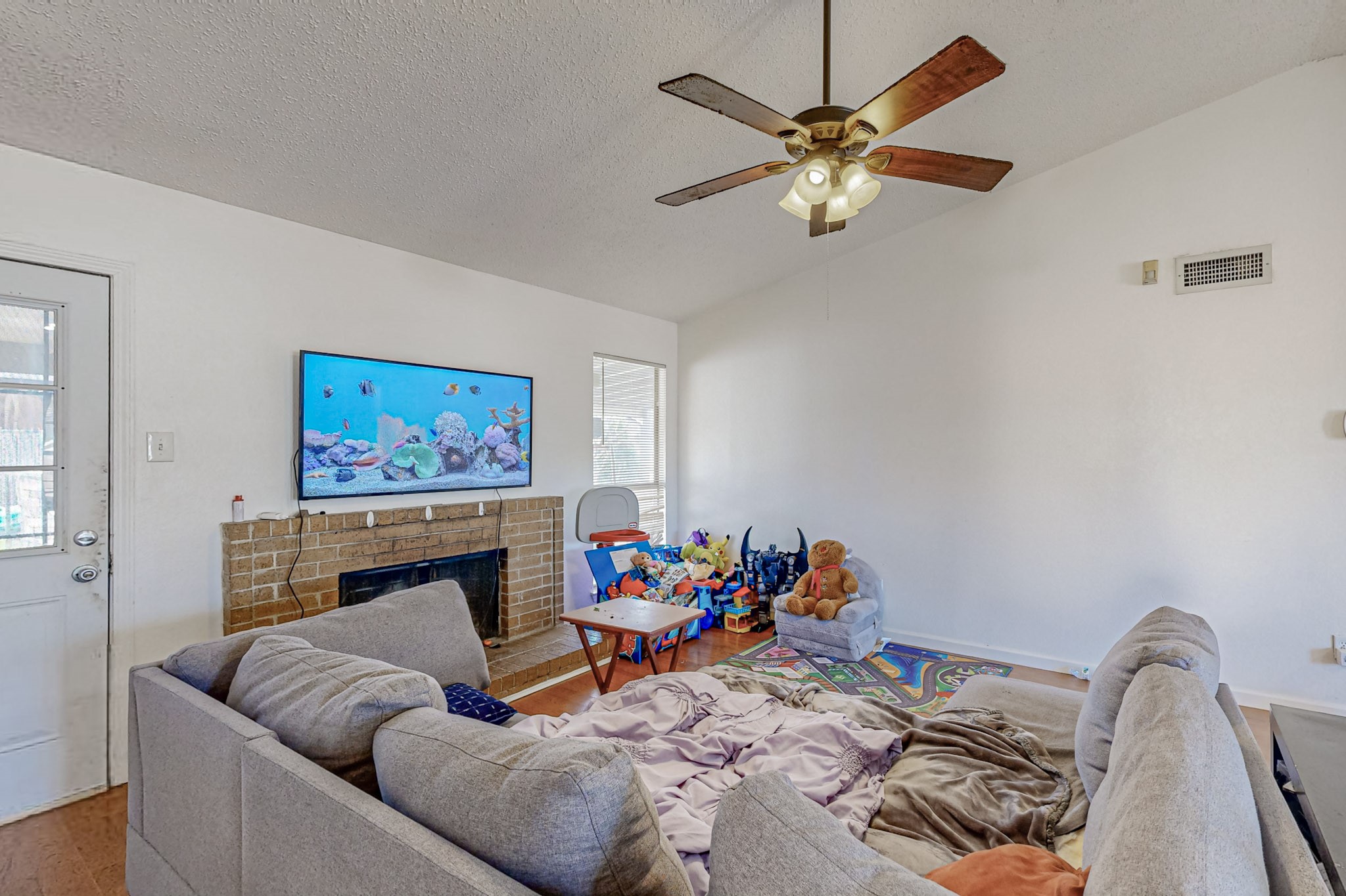 2126 Highwood Drive
