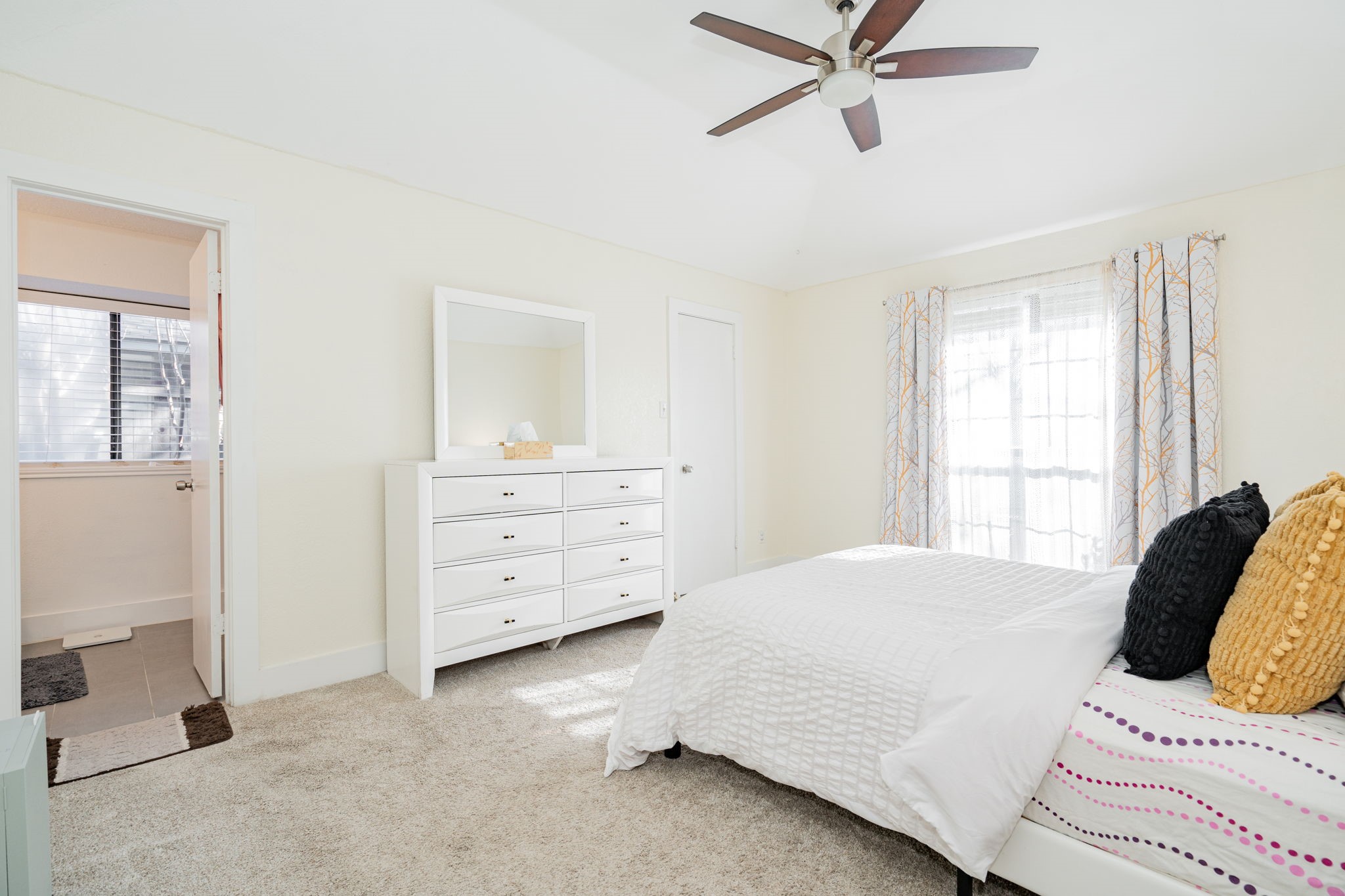1407 Flameleaf Drive
