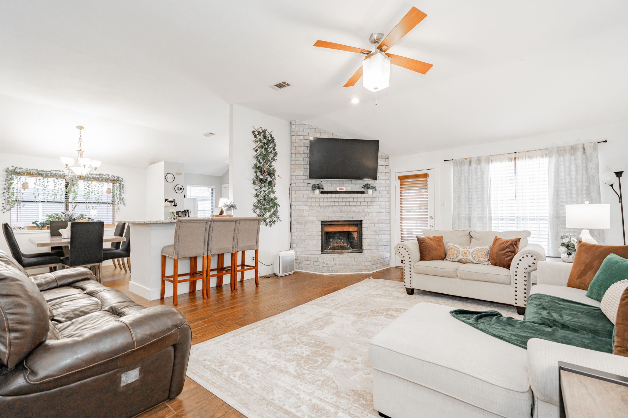 1407 Flameleaf Drive
