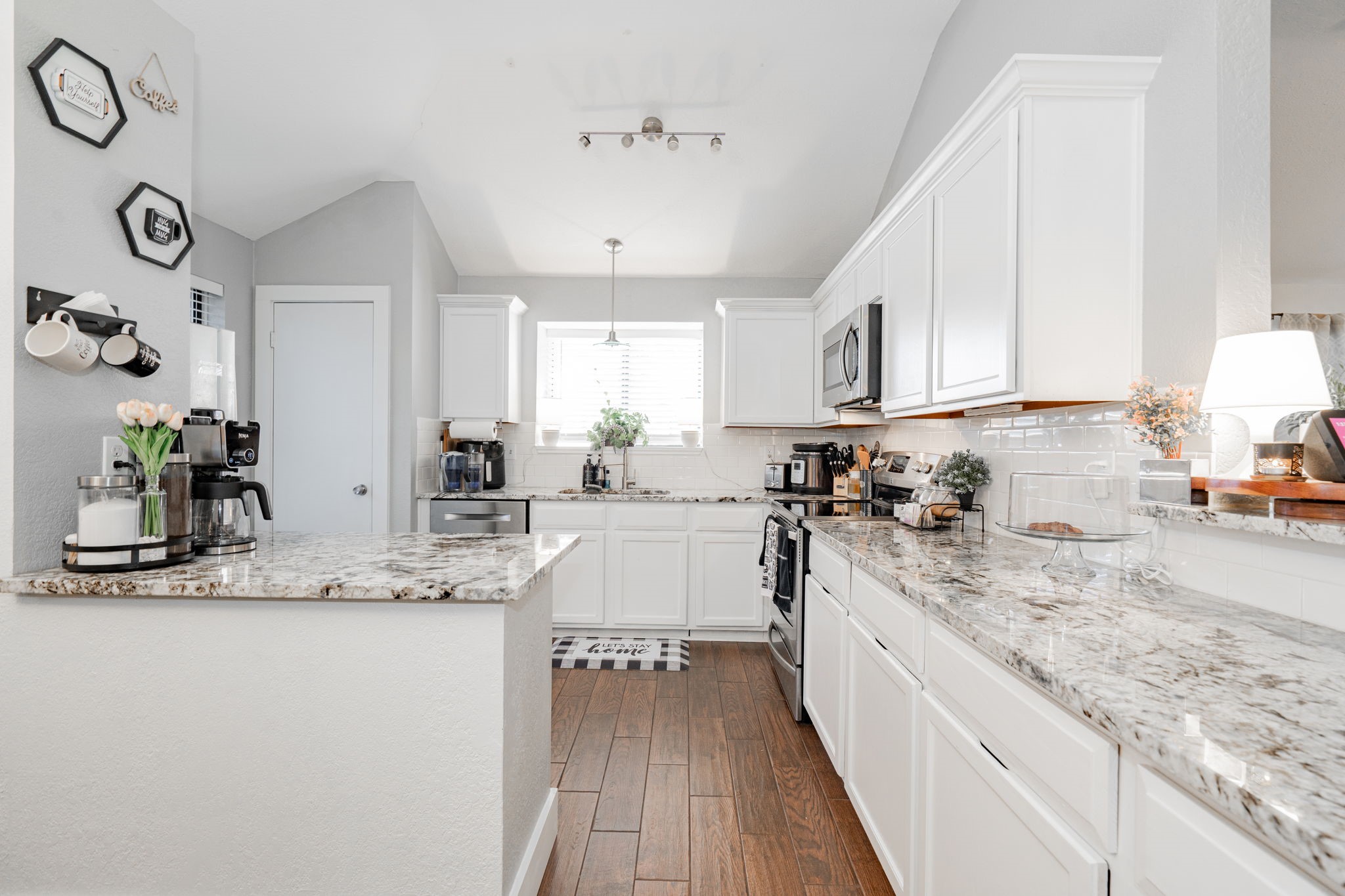 1407 Flameleaf Drive