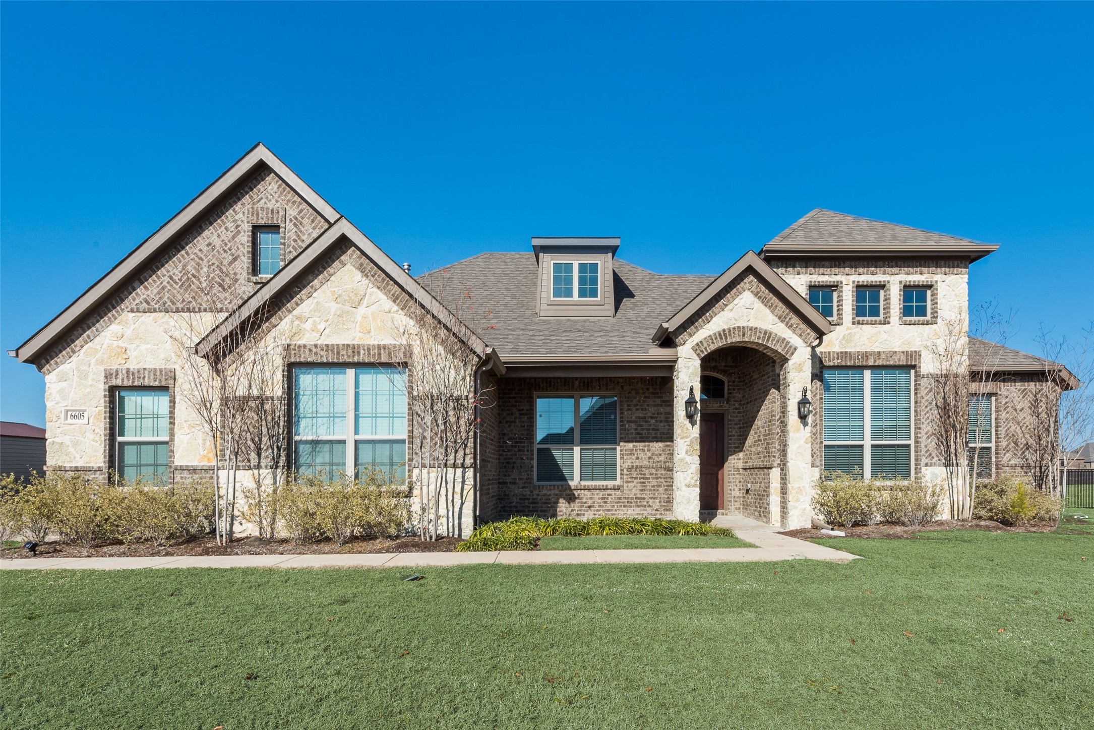 6605 Theale Court