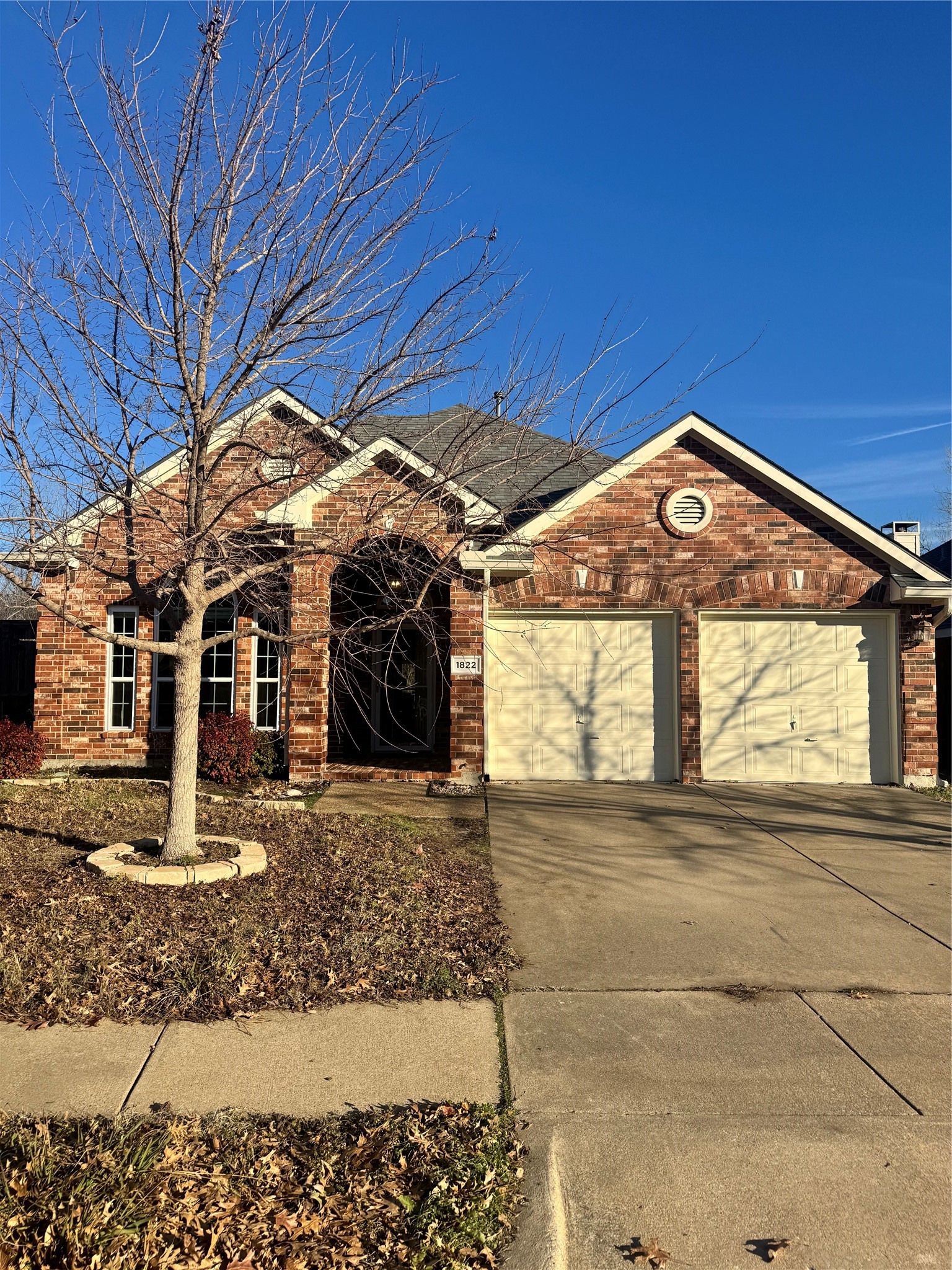 1822 Hollow Creek Court