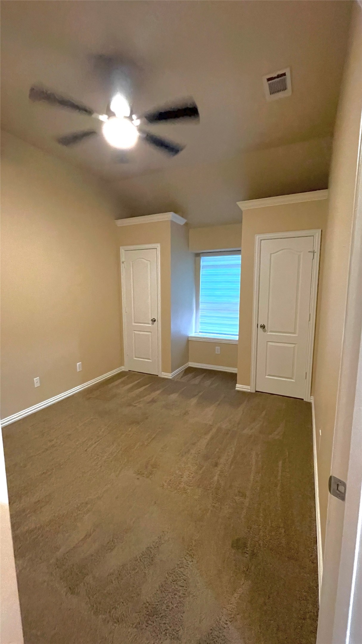 1822 Hollow Creek Court