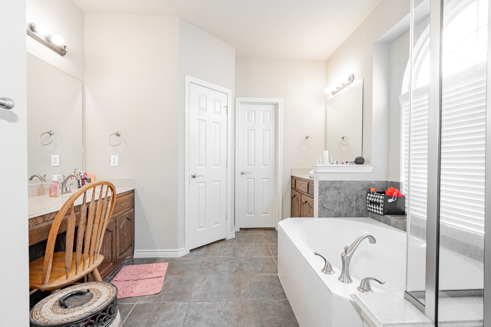 516 Lipizzan Lane