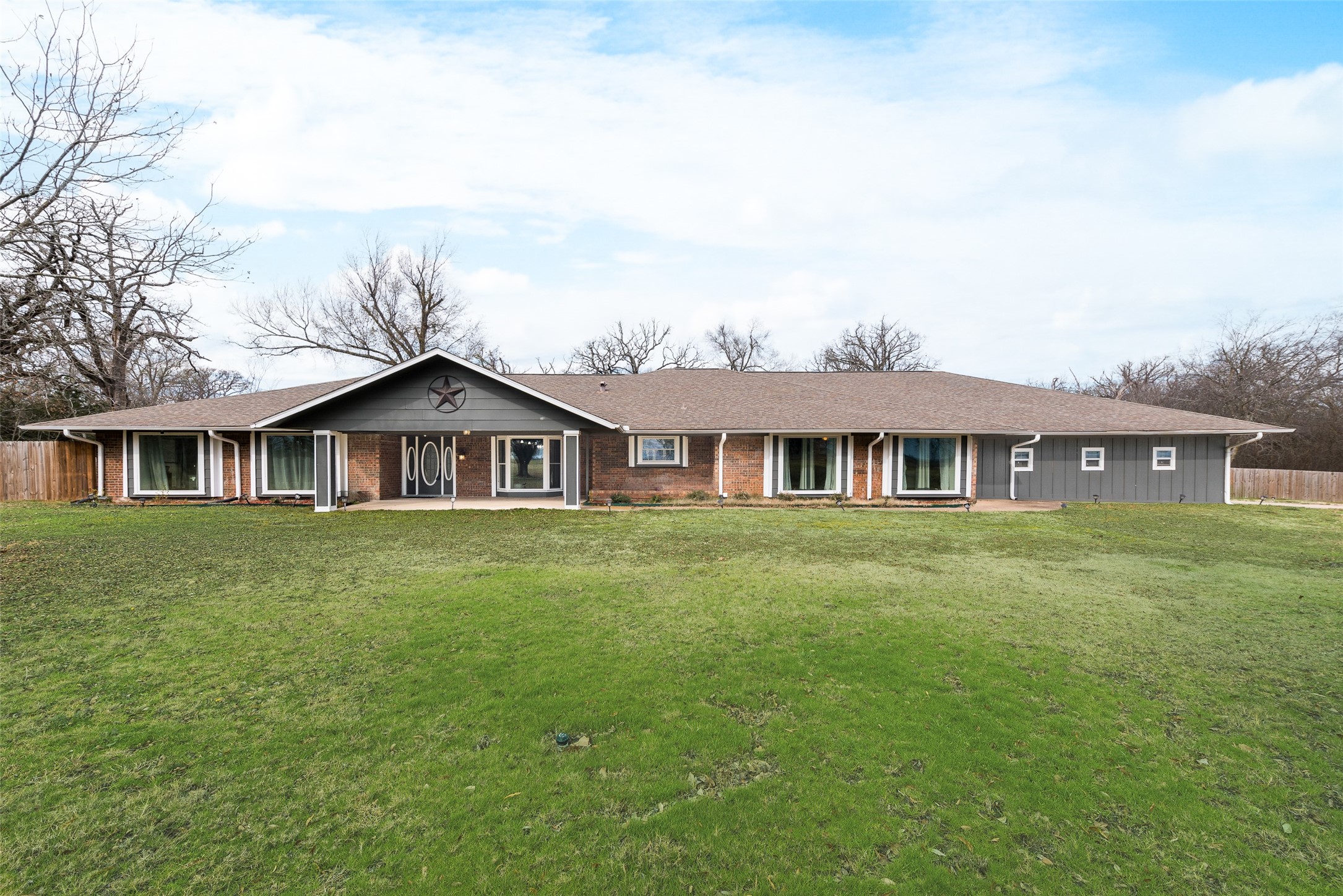 6414 Farm Road 2653 S