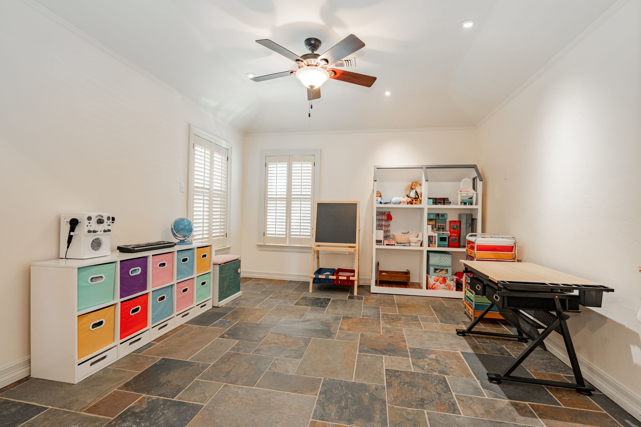10027 Silvertree Drive
