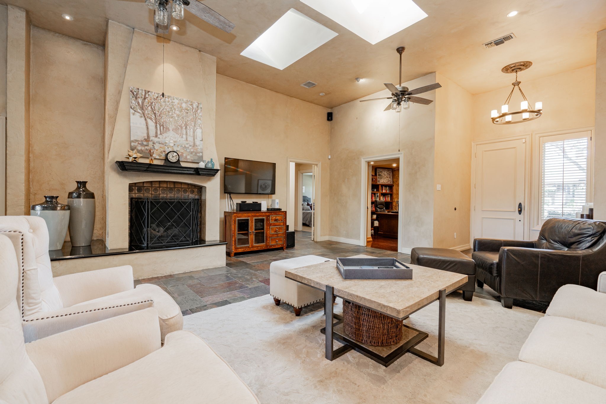 10027 Silvertree Drive