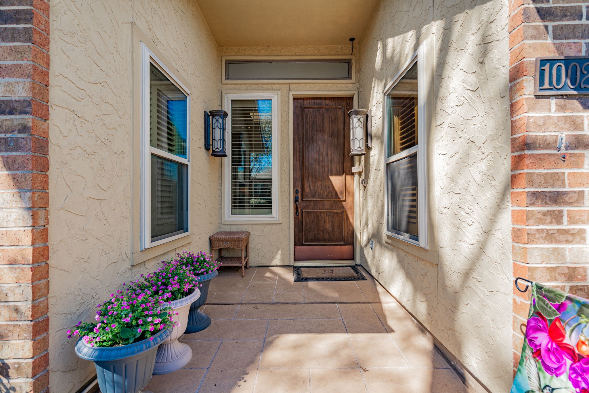 10027 Silvertree Drive