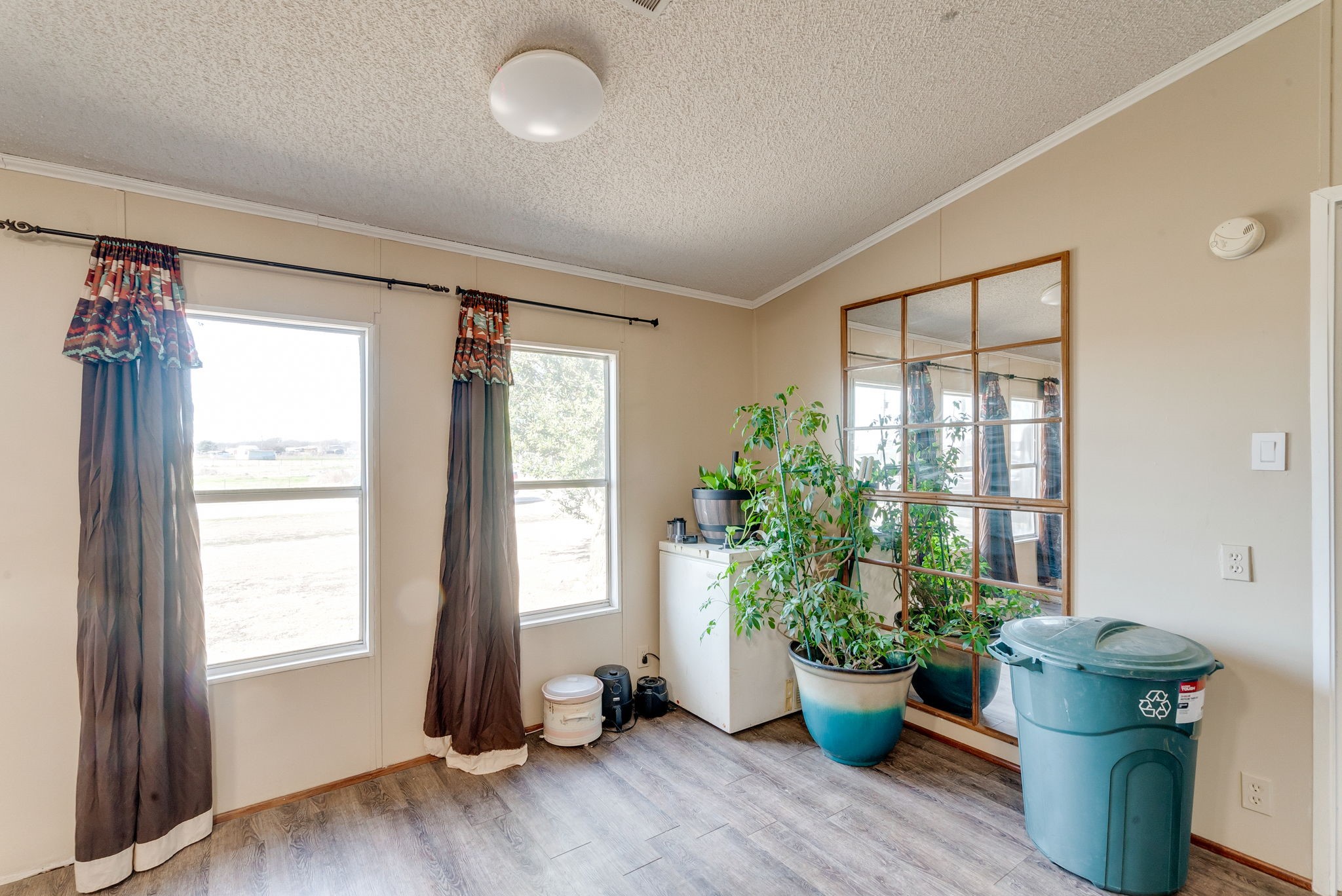 8324 Mckinney Lane
