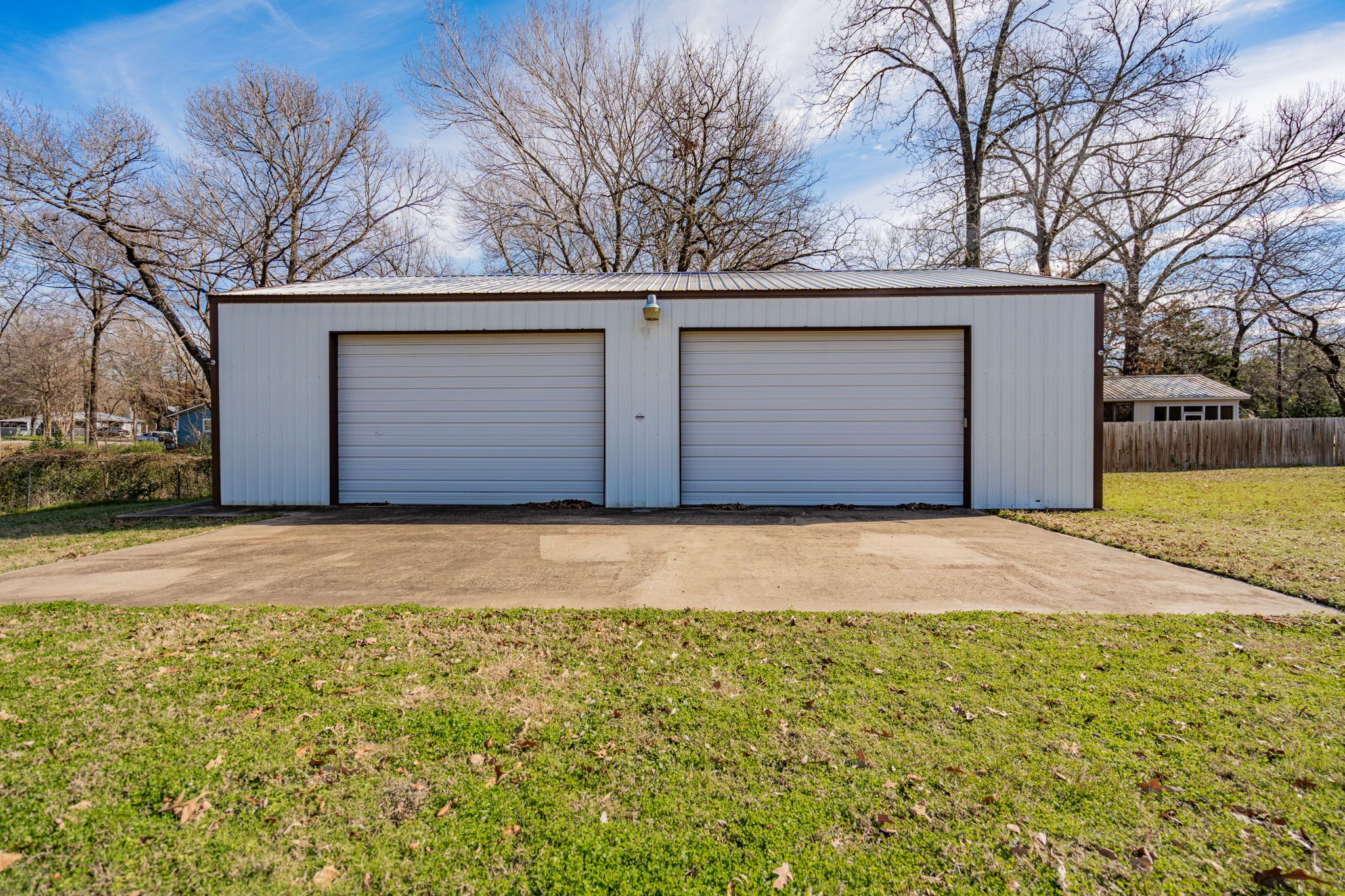 117 Whispering Oaks Trail