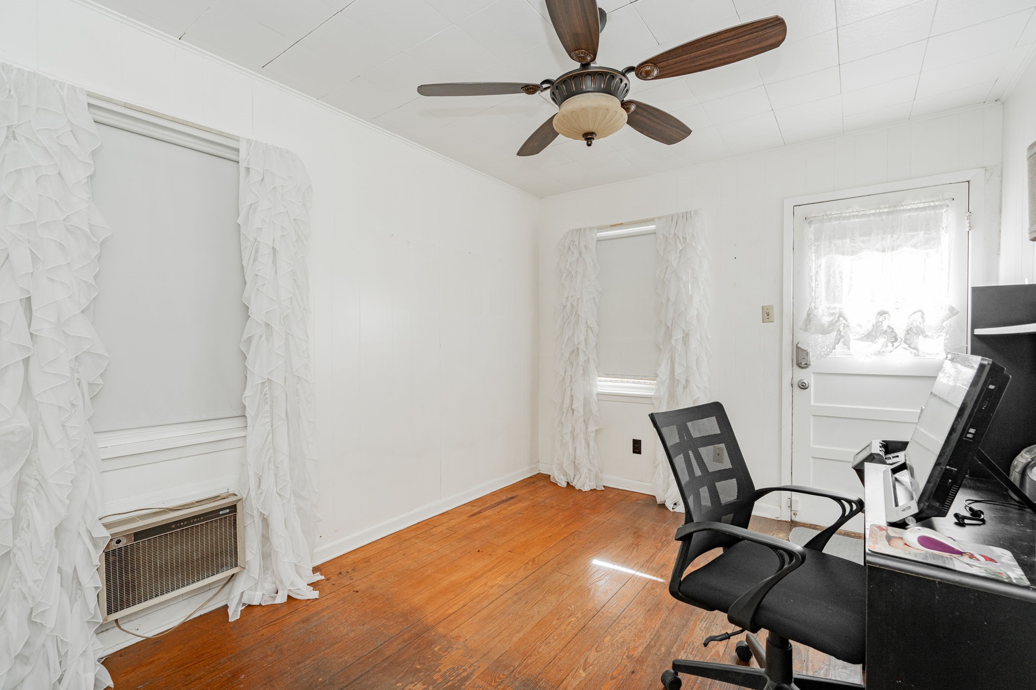 117 Whispering Oaks Trail