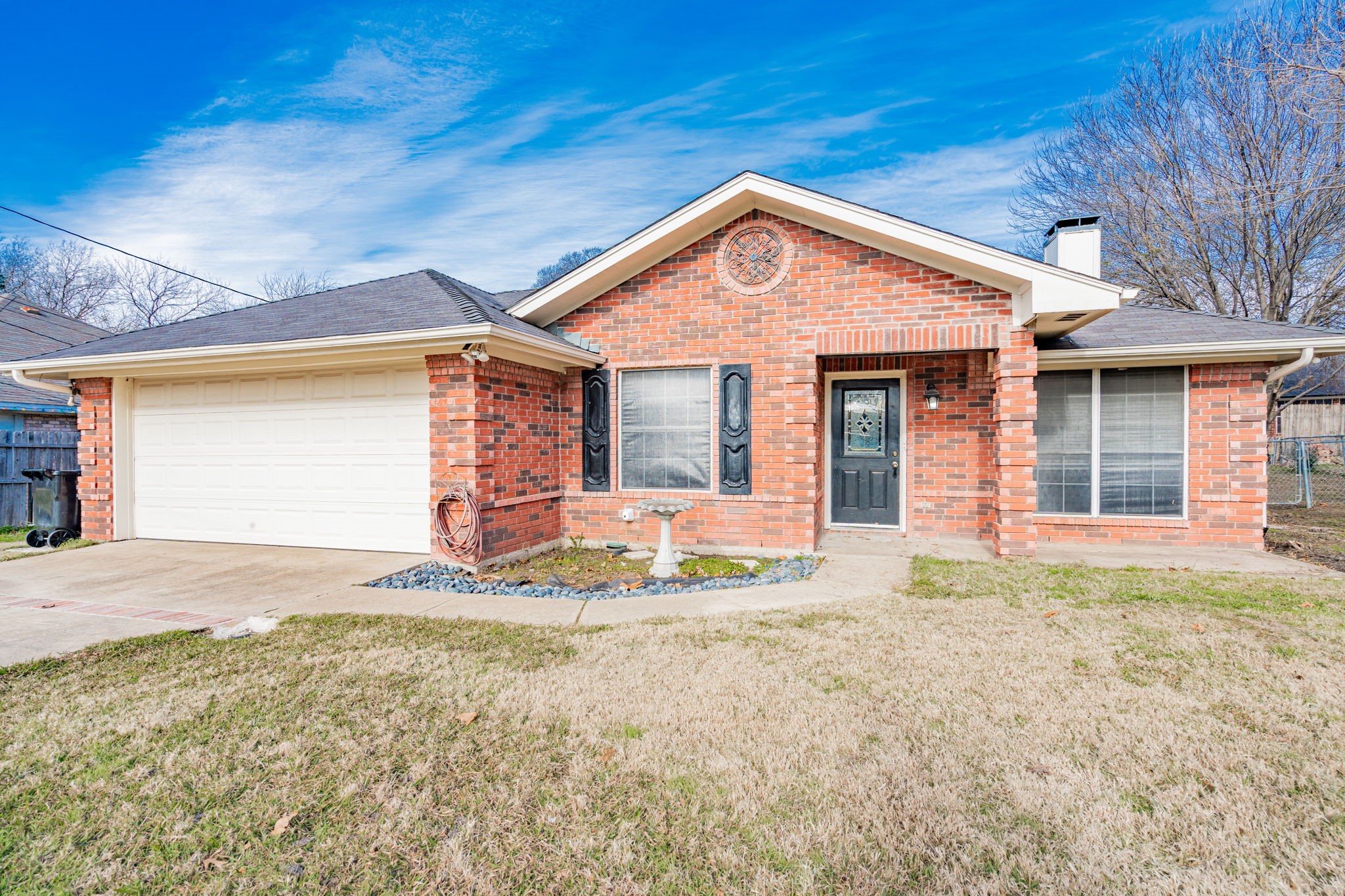 402 Creekside Drive