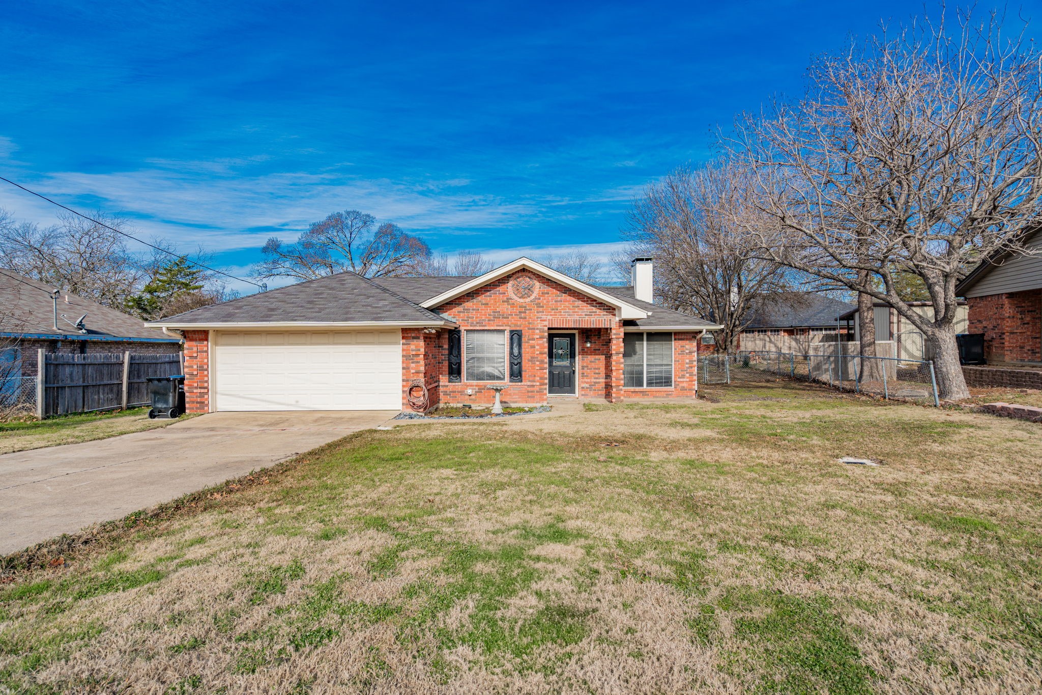 402 Creekside Drive