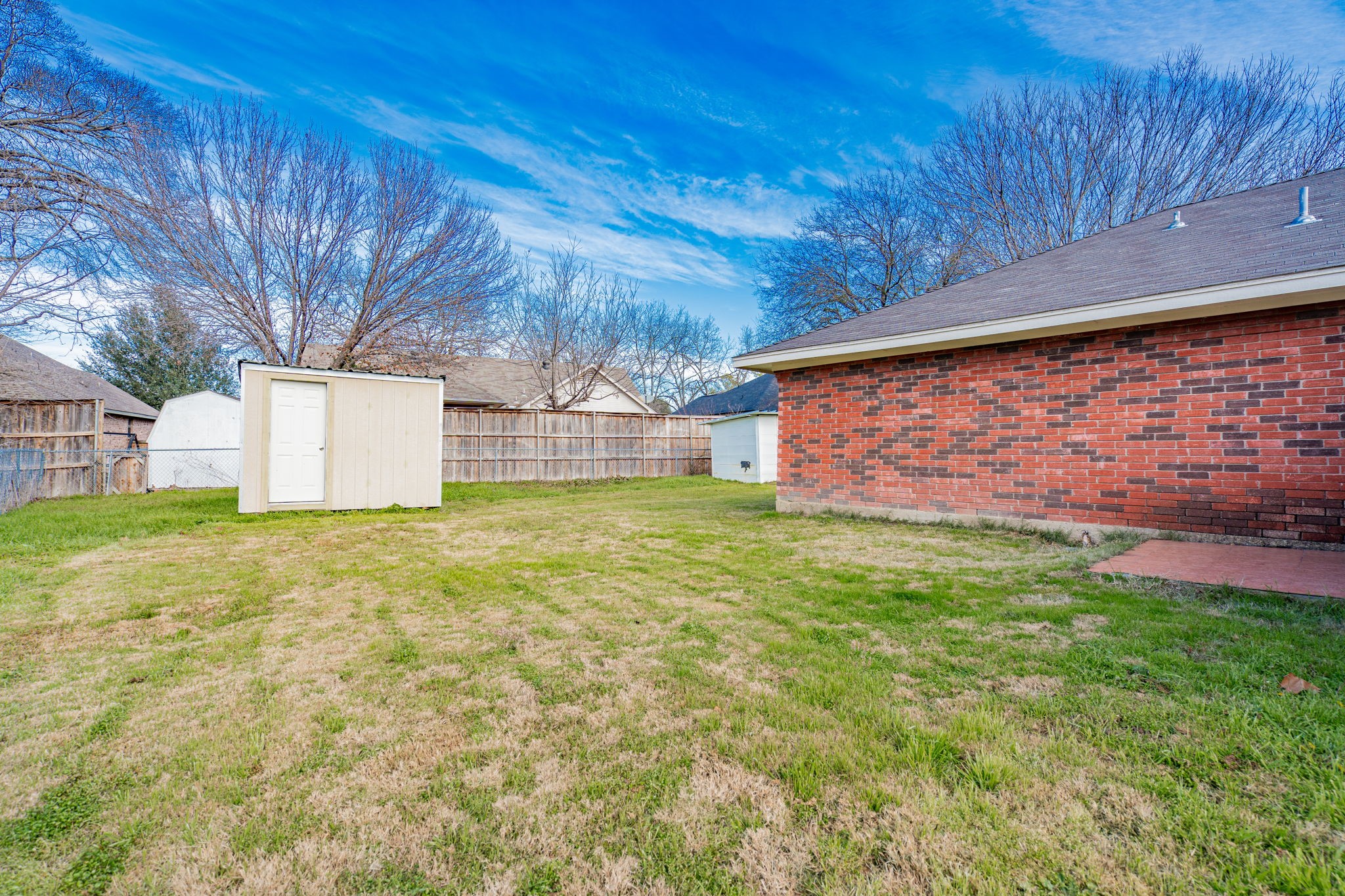 402 Creekside Drive