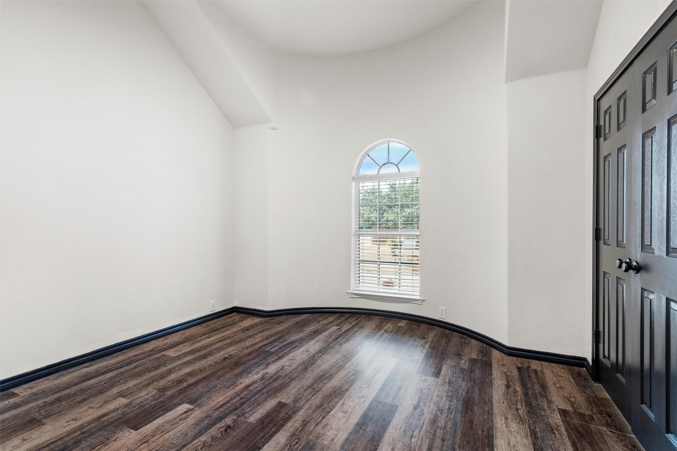 1250 Highland Drive