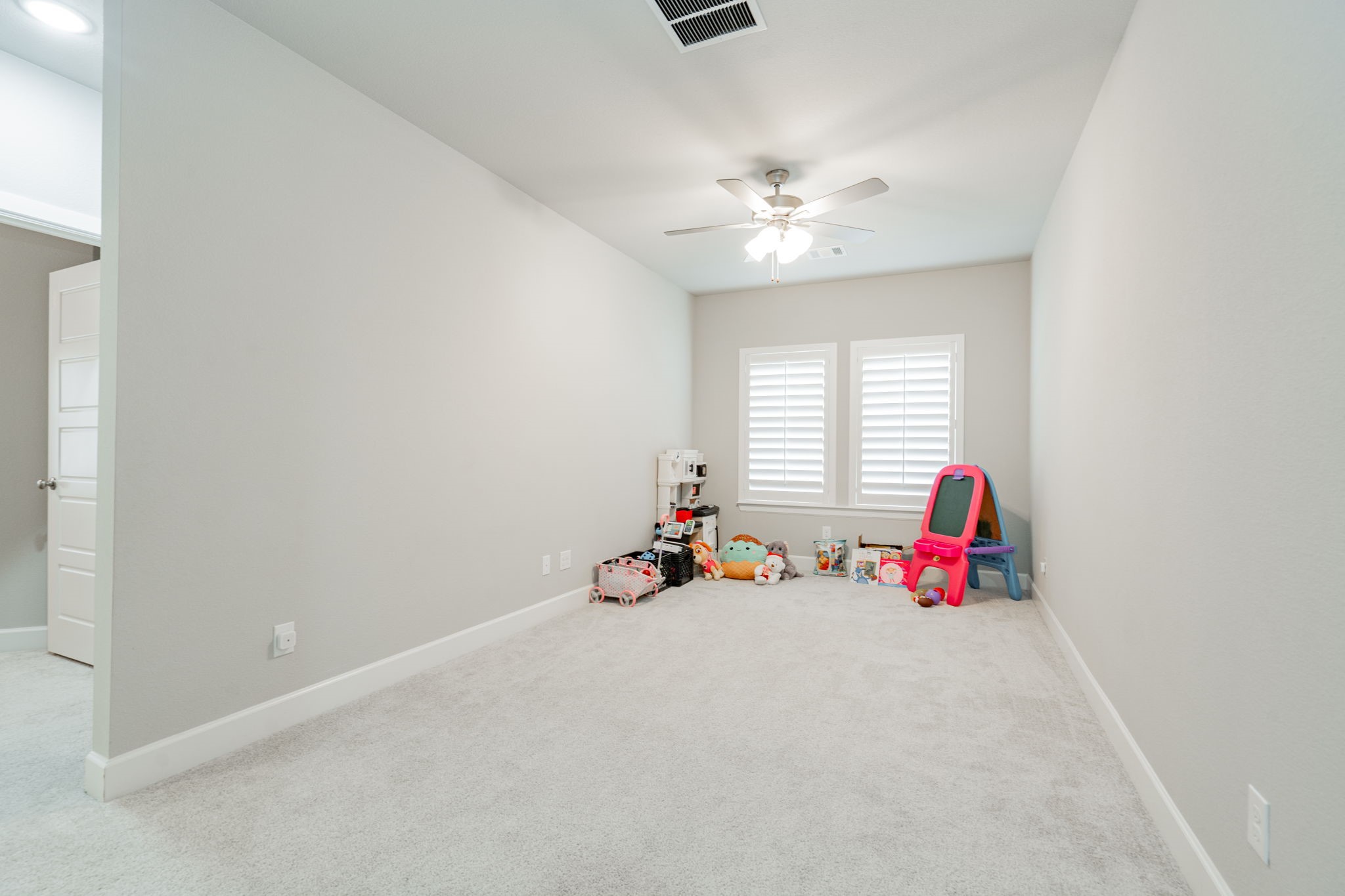 1208 Red Tailed Drive