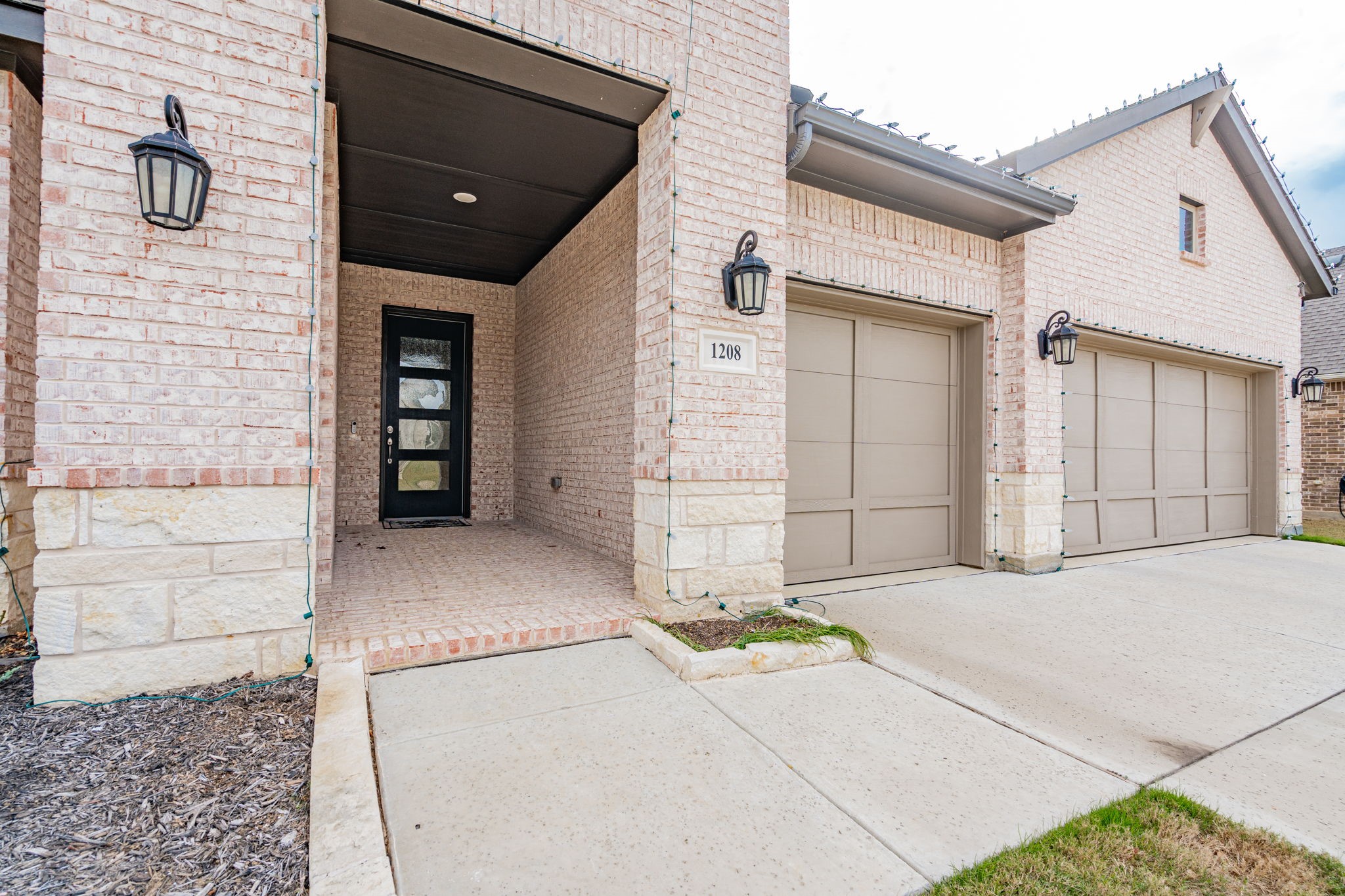 1208 Red Tailed Drive
