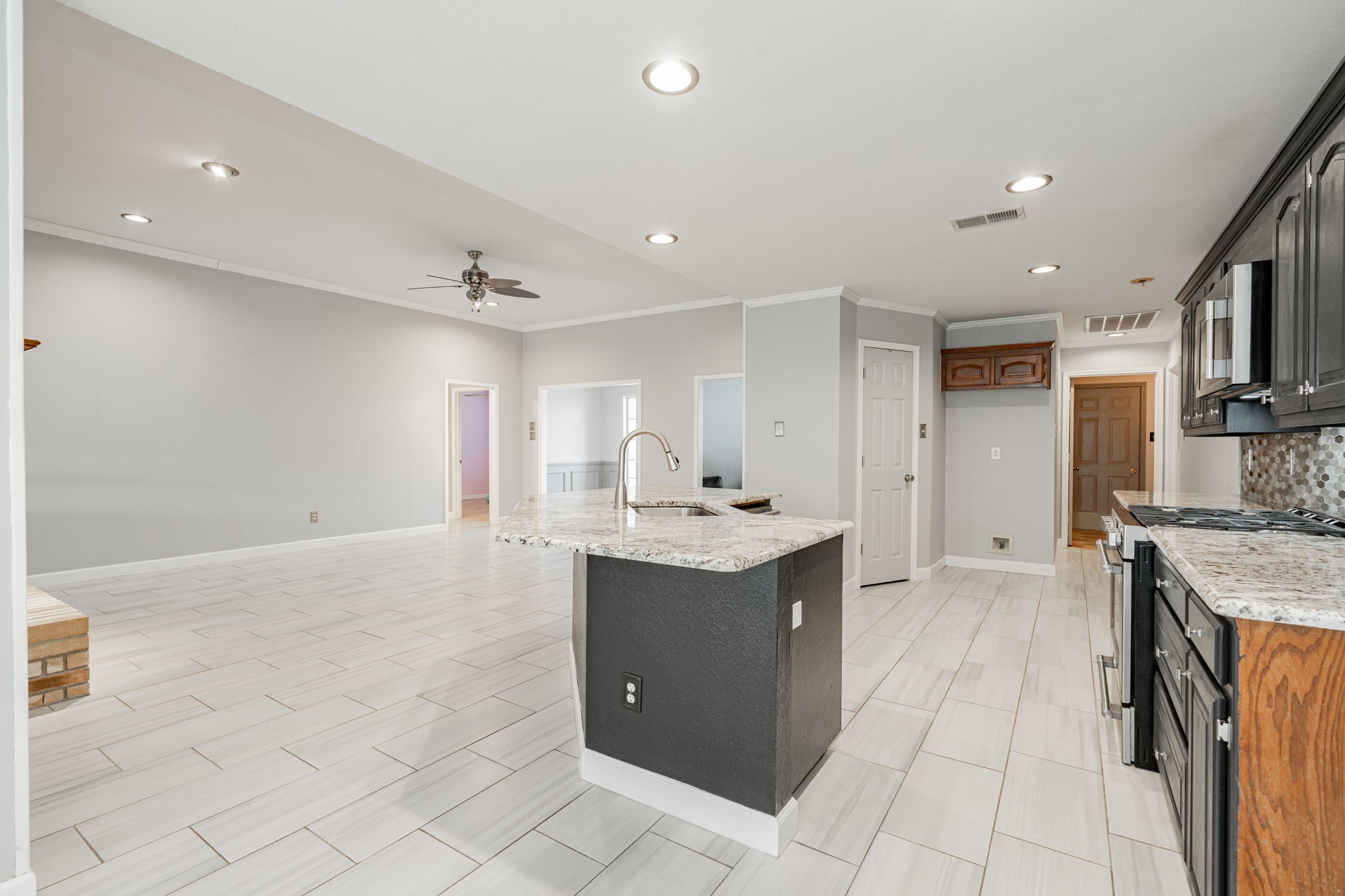 104 Fairway Lane