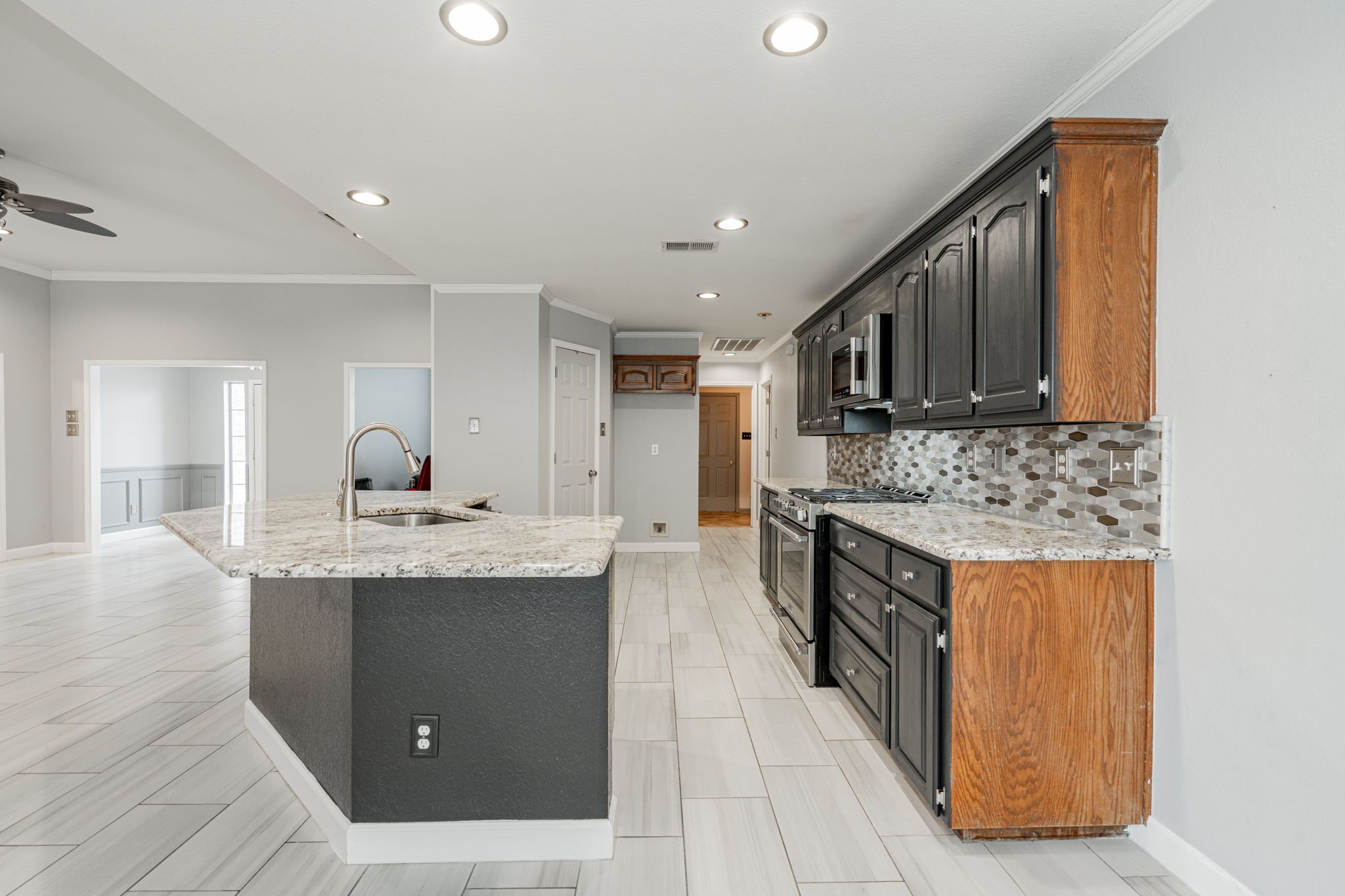 104 Fairway Lane