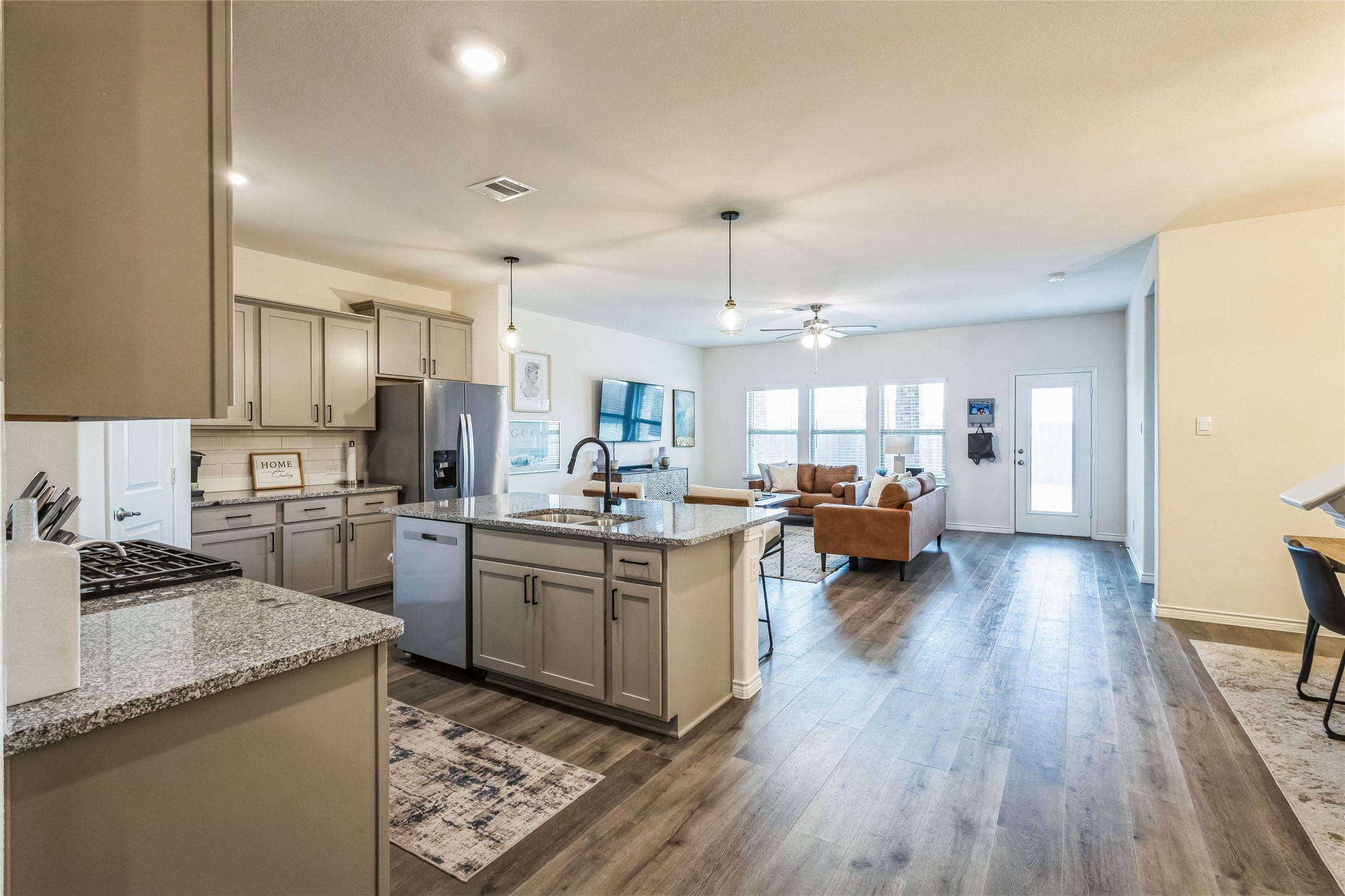 3253 Trails End Road