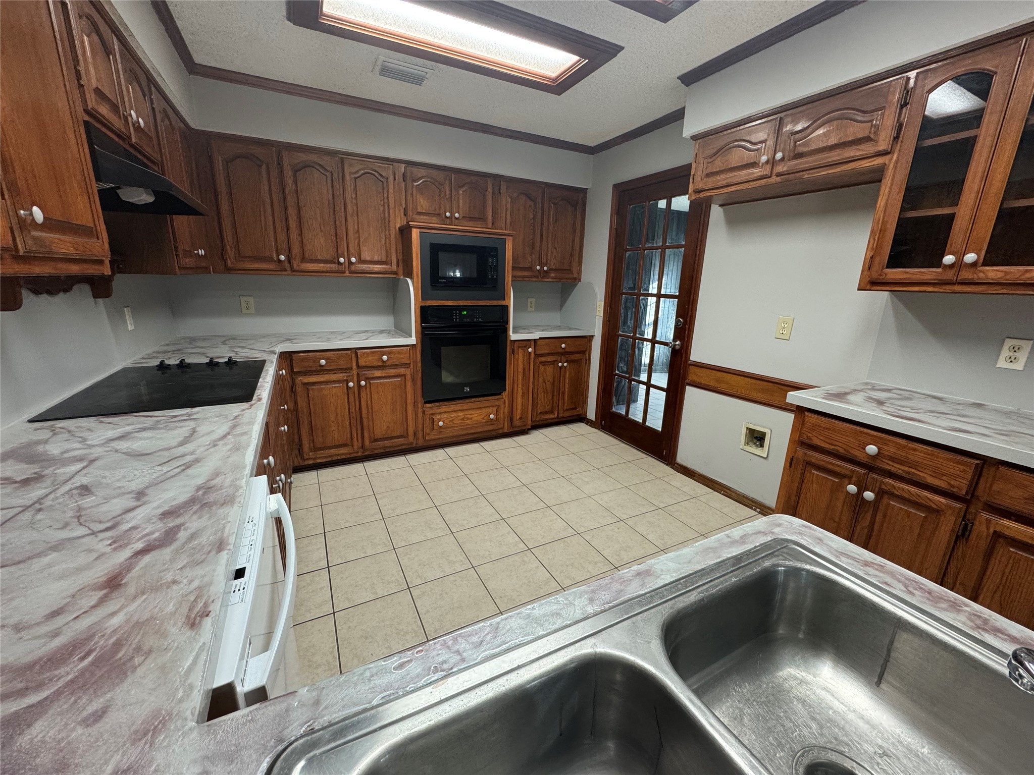 100 N Rustic Trail