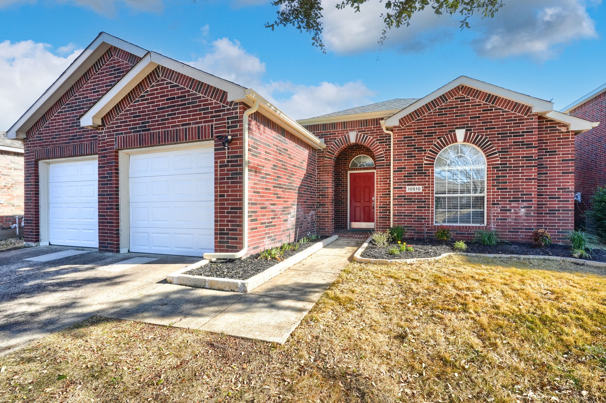 10510 Greenbriar Lane