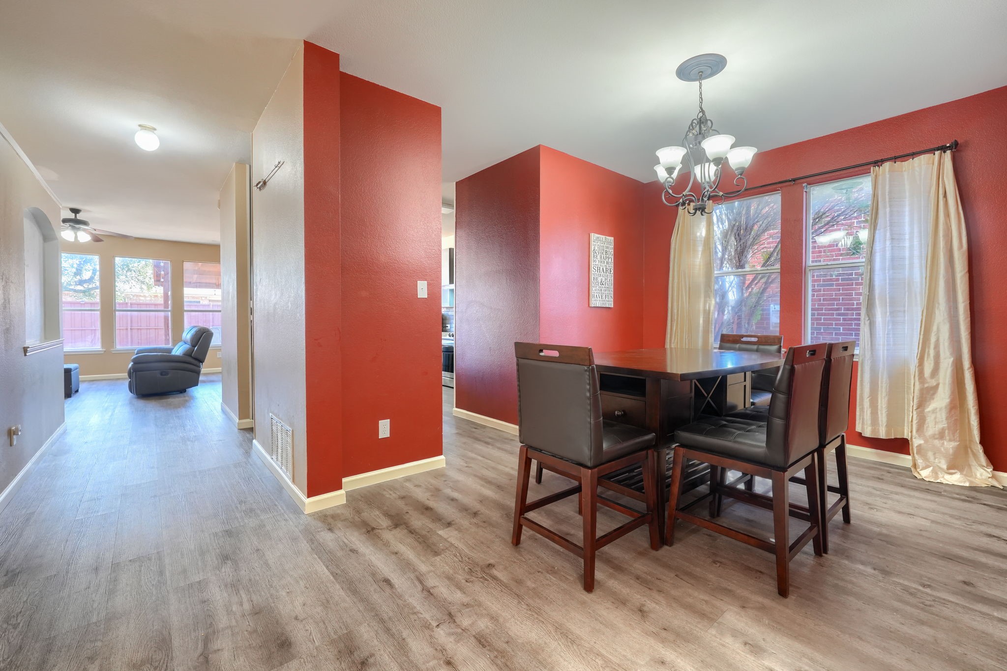 10510 Greenbriar Lane