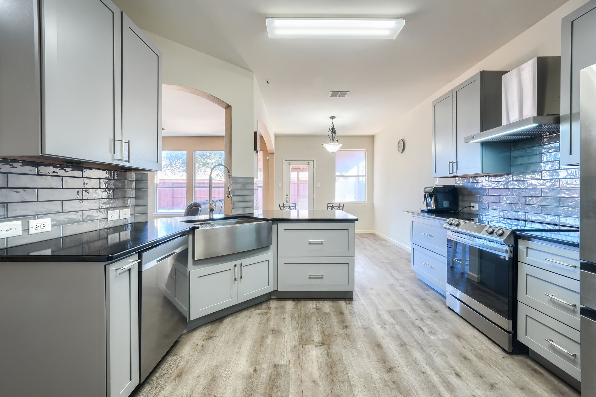 10510 Greenbriar Lane