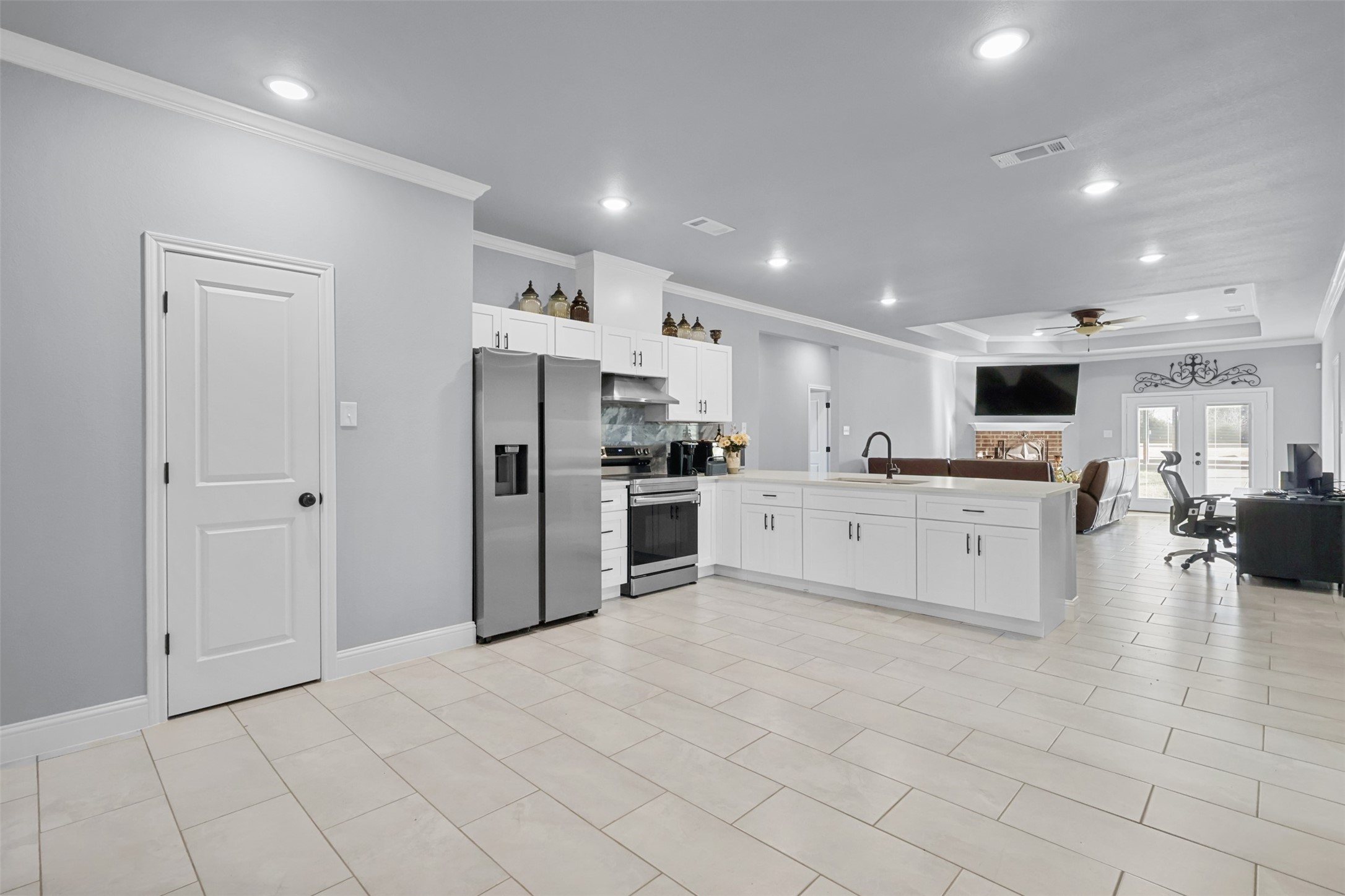 160 Private Road 7505