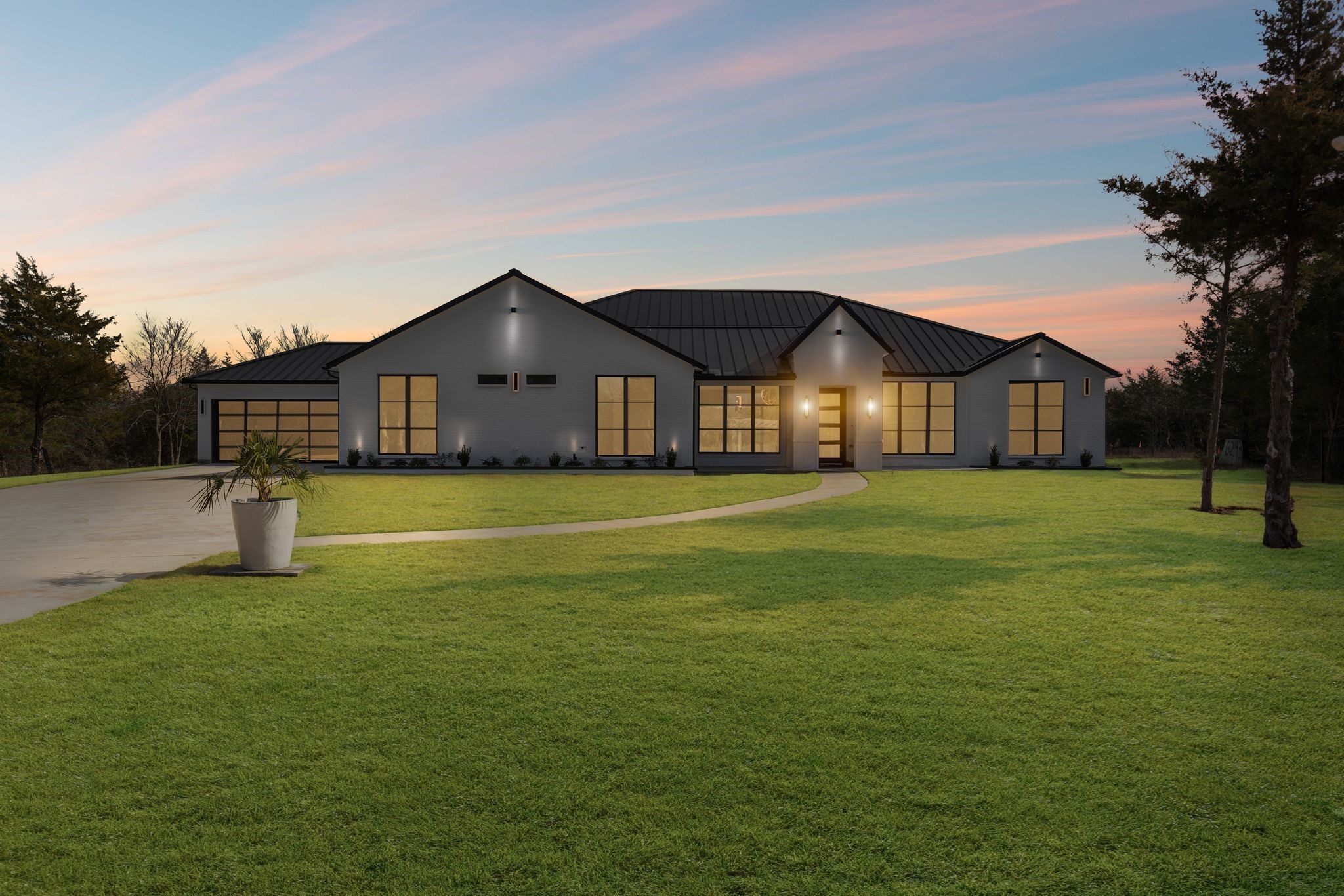 6293 Blackjack Oak Court