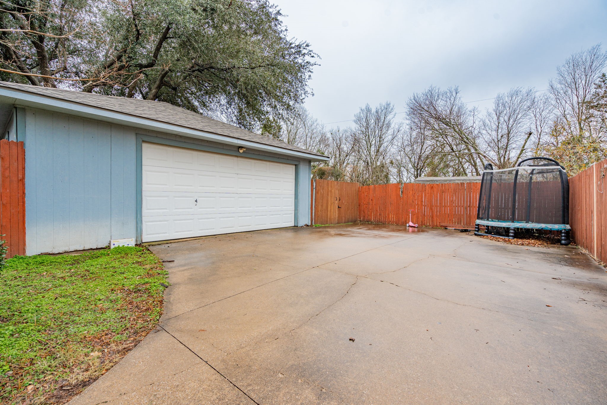424 Estate Lane