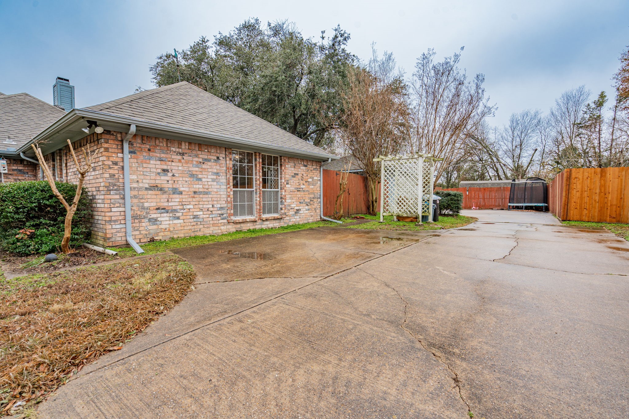 424 Estate Lane