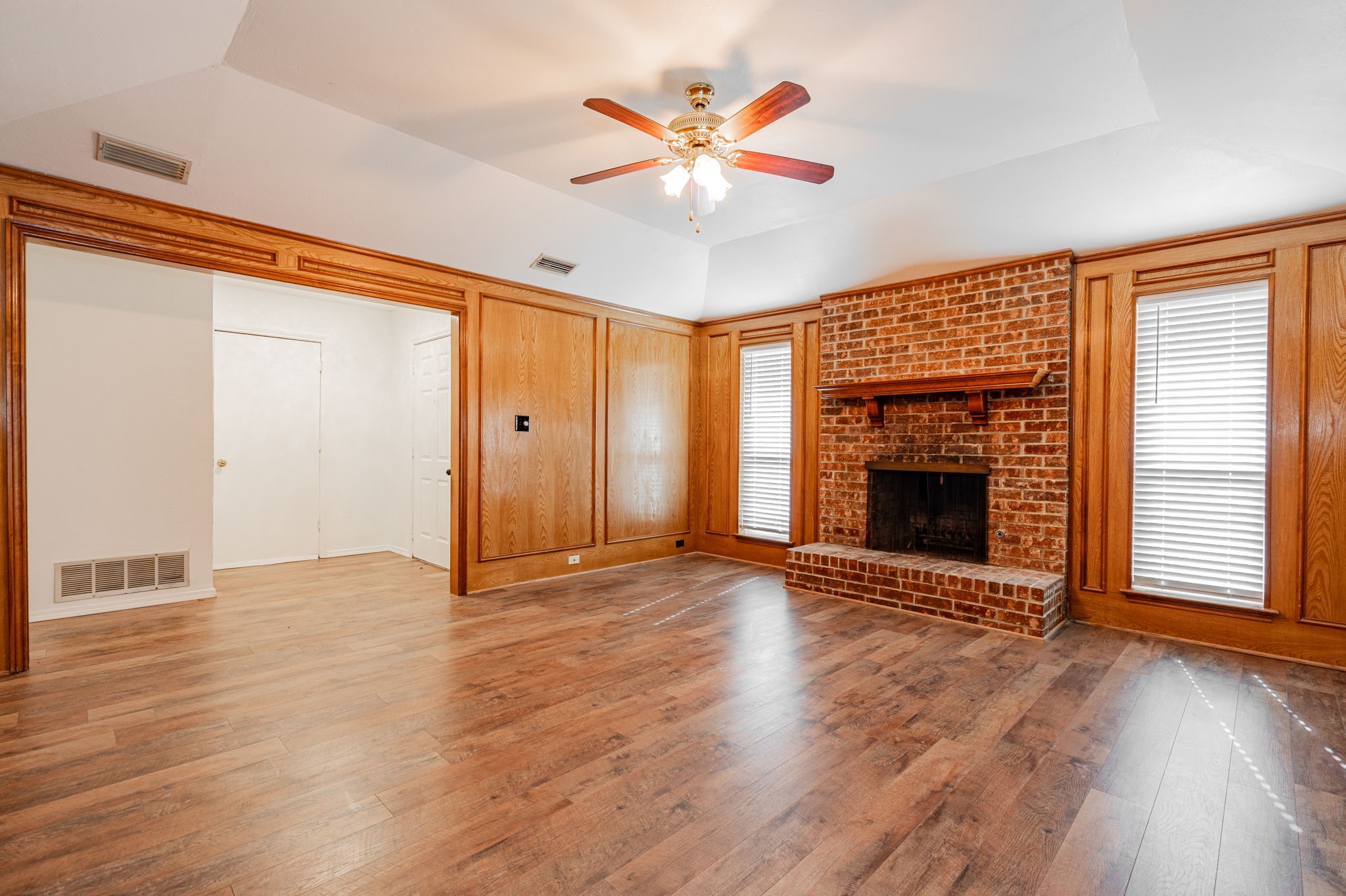 3259 Northview