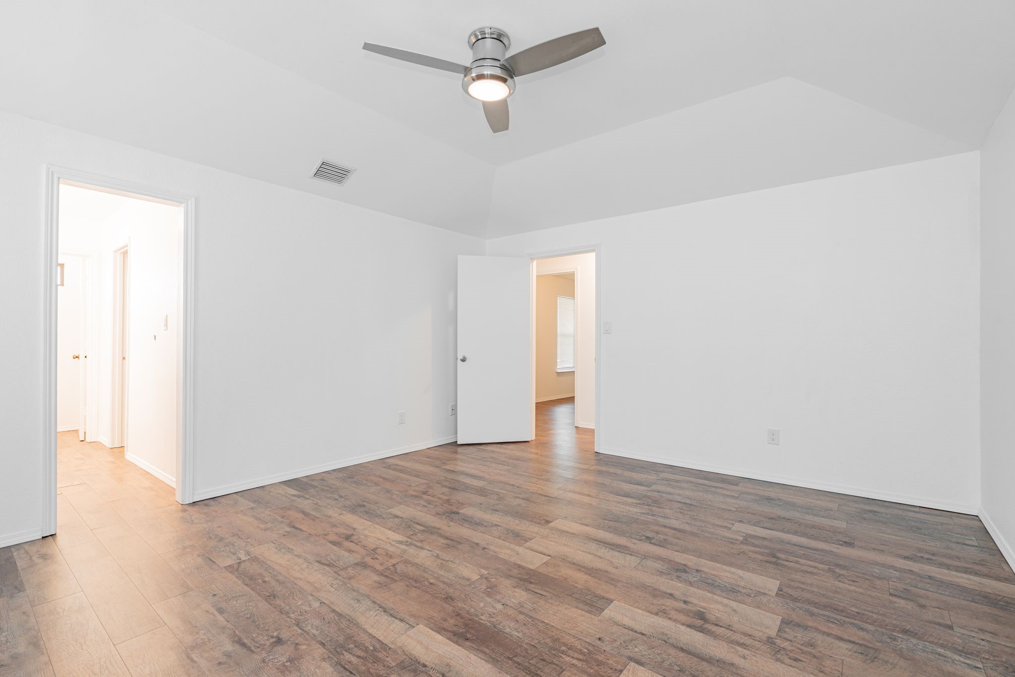 3259 Northview