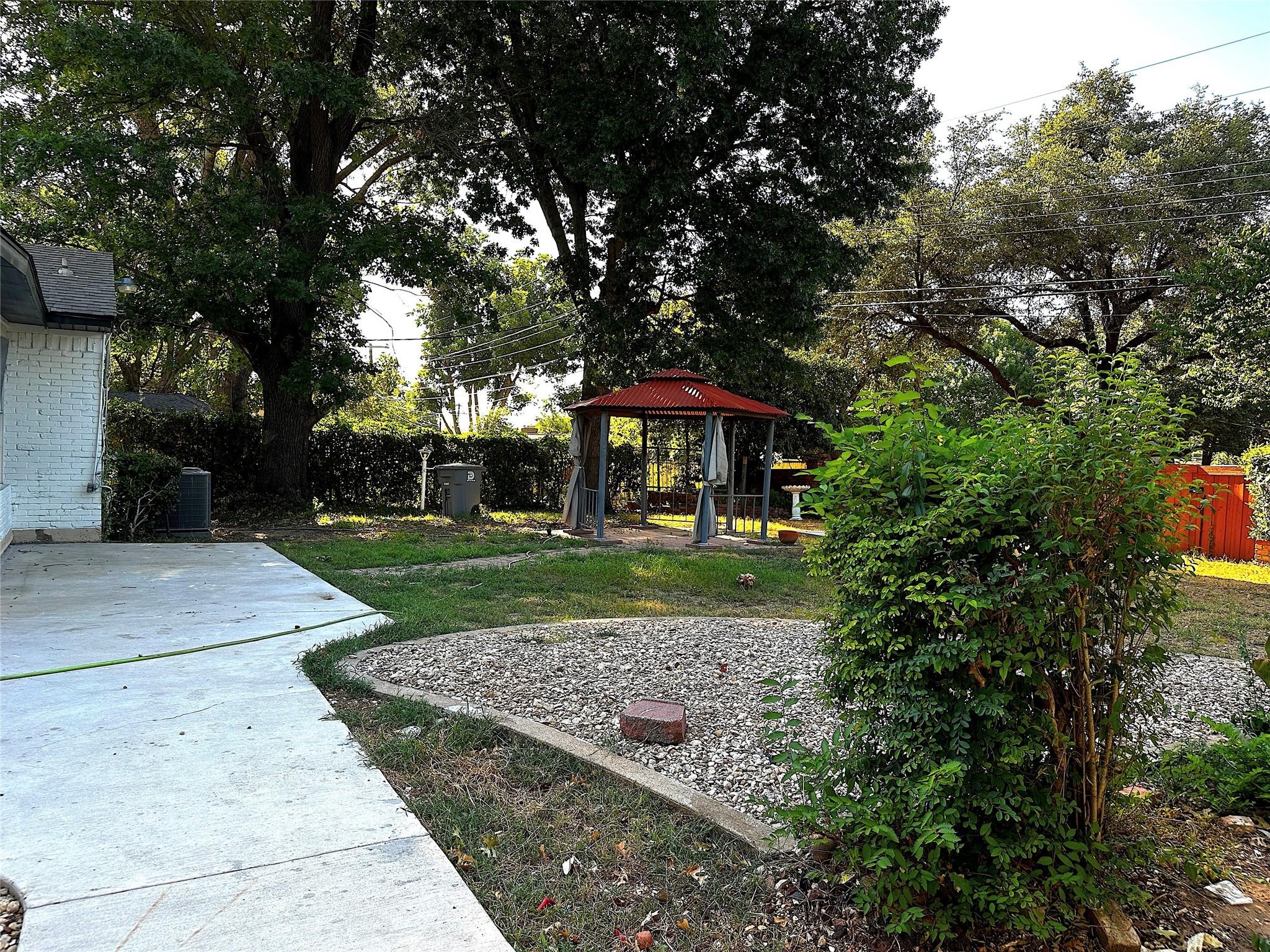 618 Brook Valley Lane