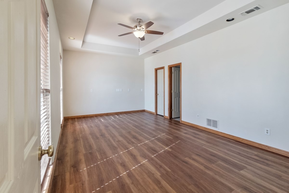 140 Suburban Drive