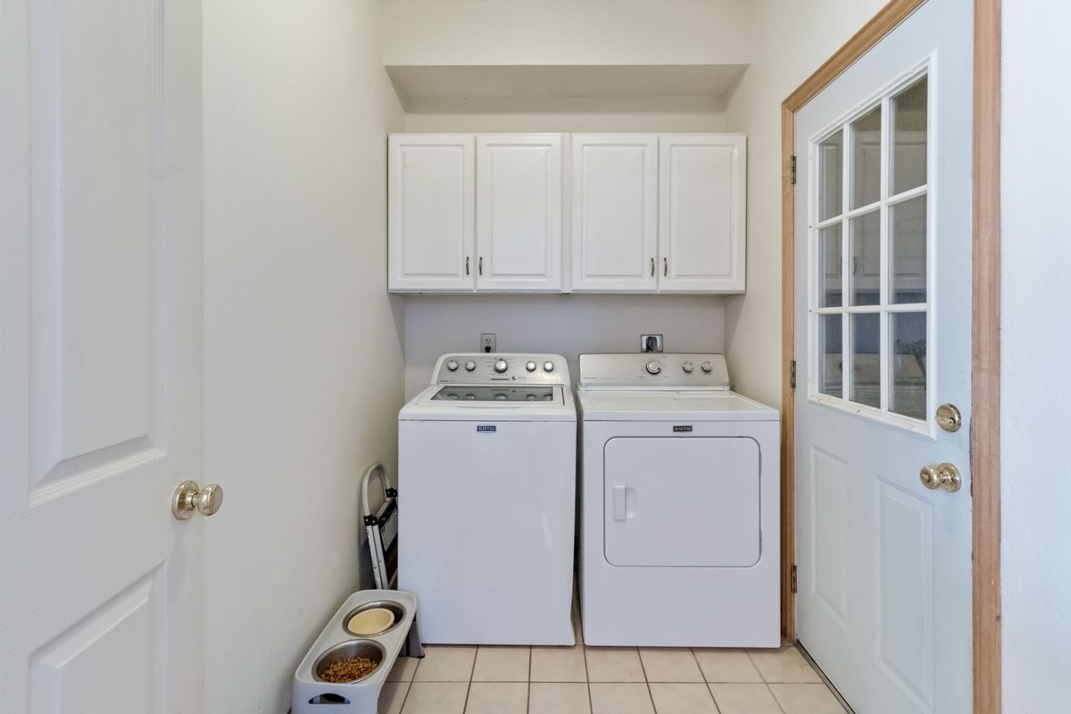 140 Suburban Drive
