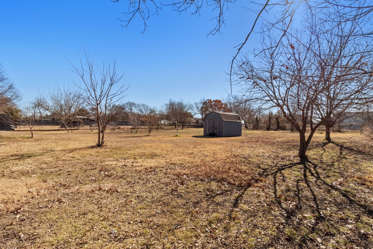 140 Suburban Drive
