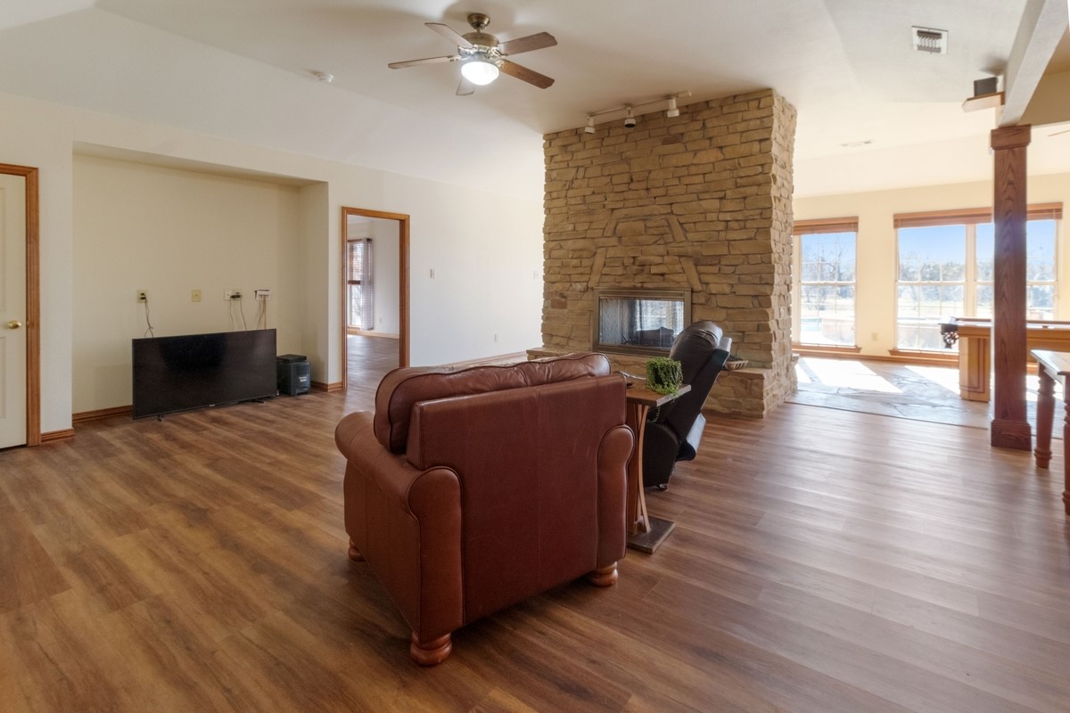 140 Suburban Drive