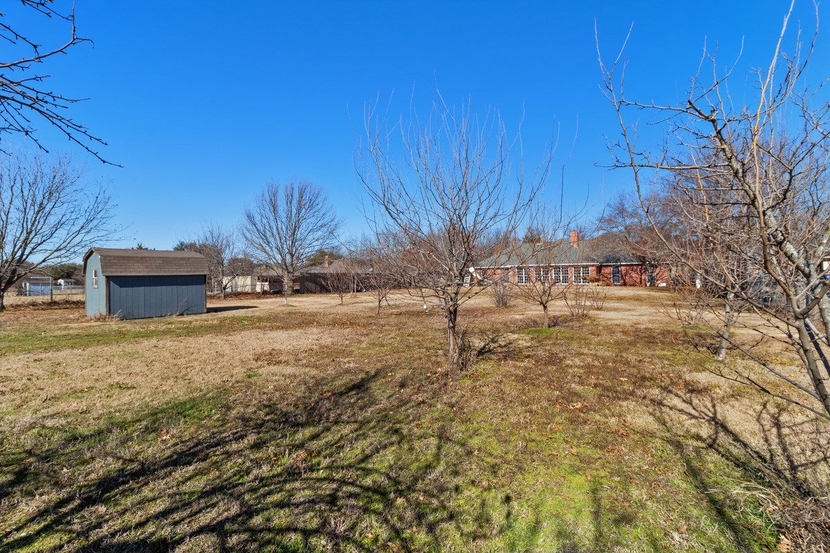 140 Suburban Drive