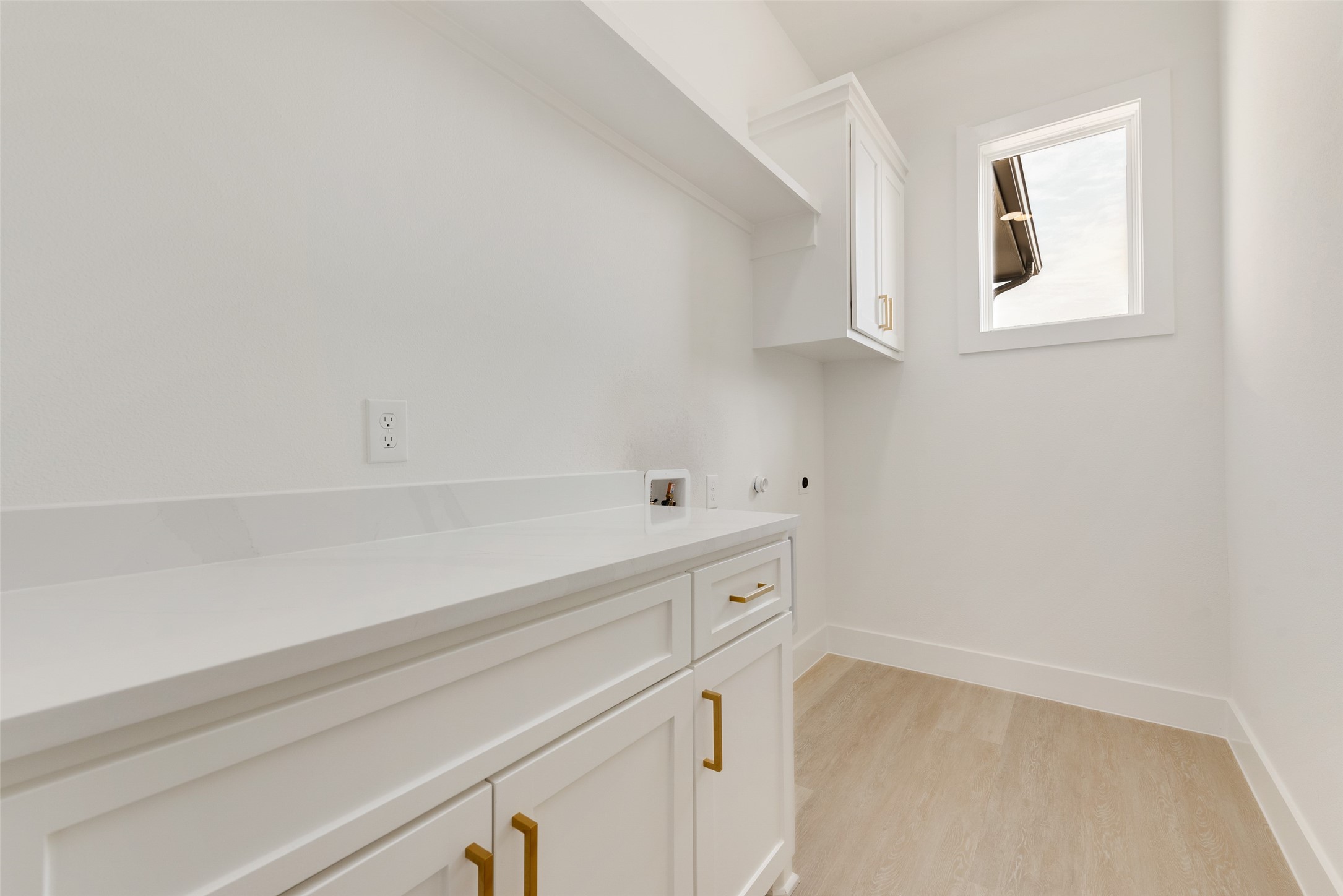 1323 Emma Road