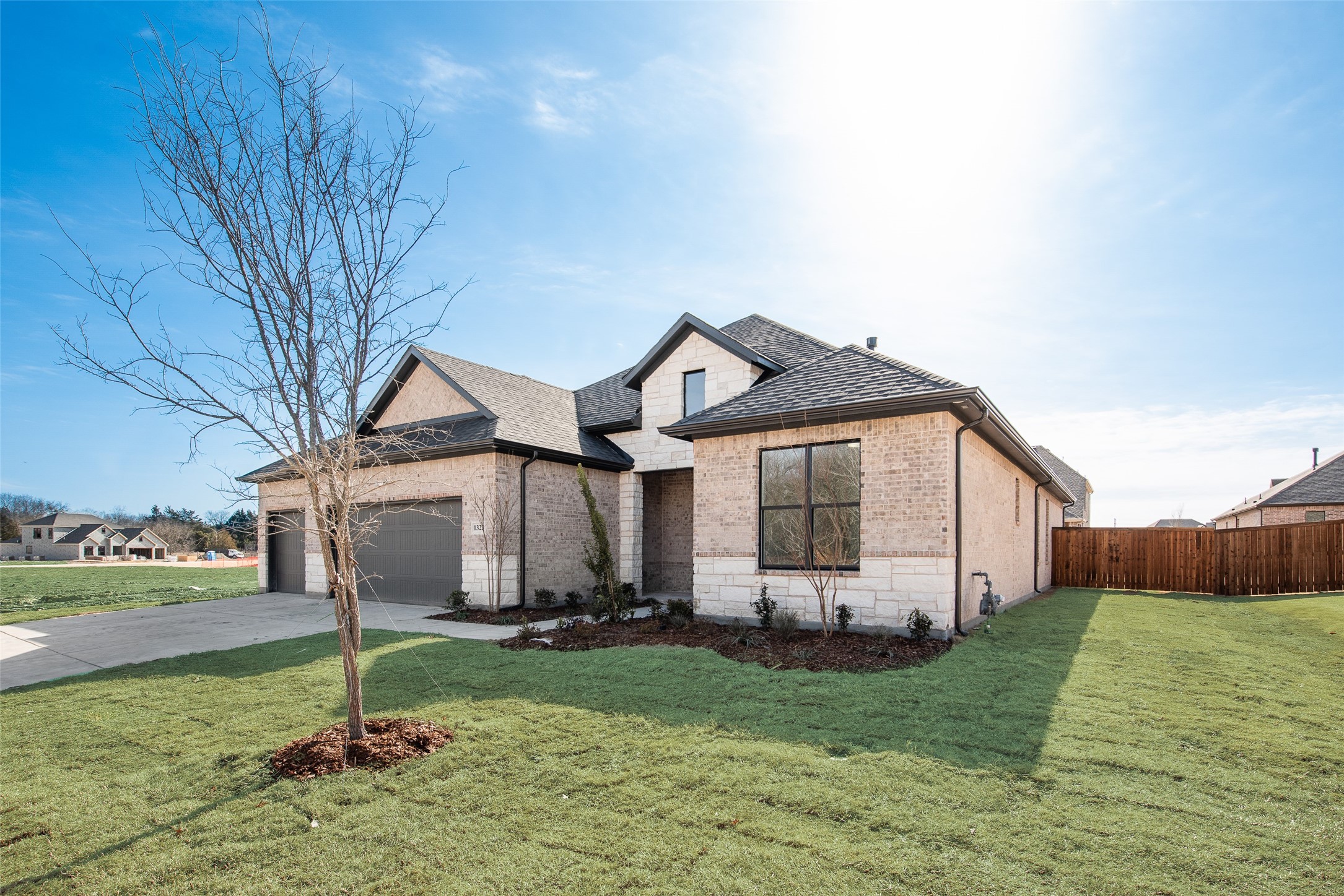 1323 Emma Road
