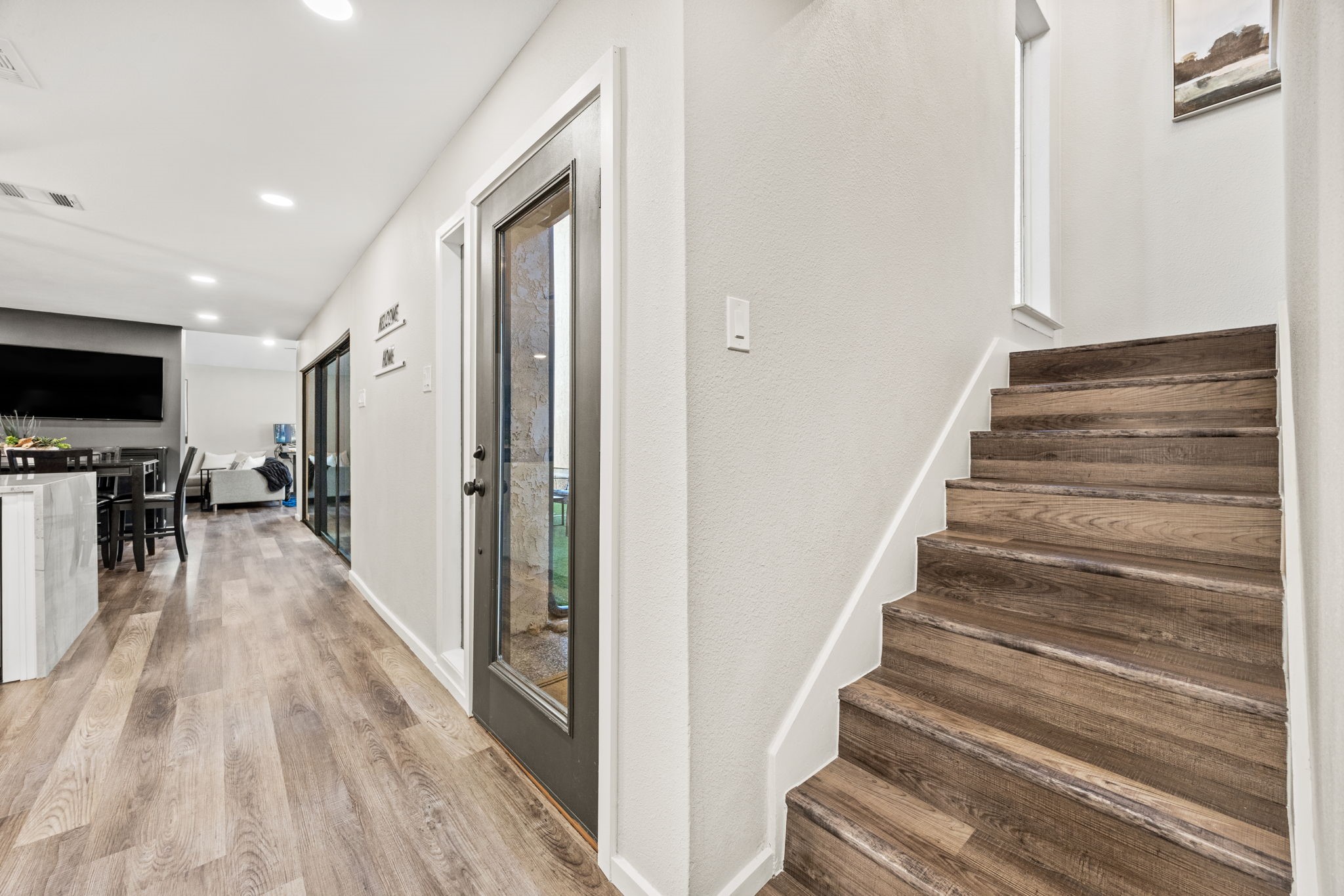 9812 Matchpoint Place