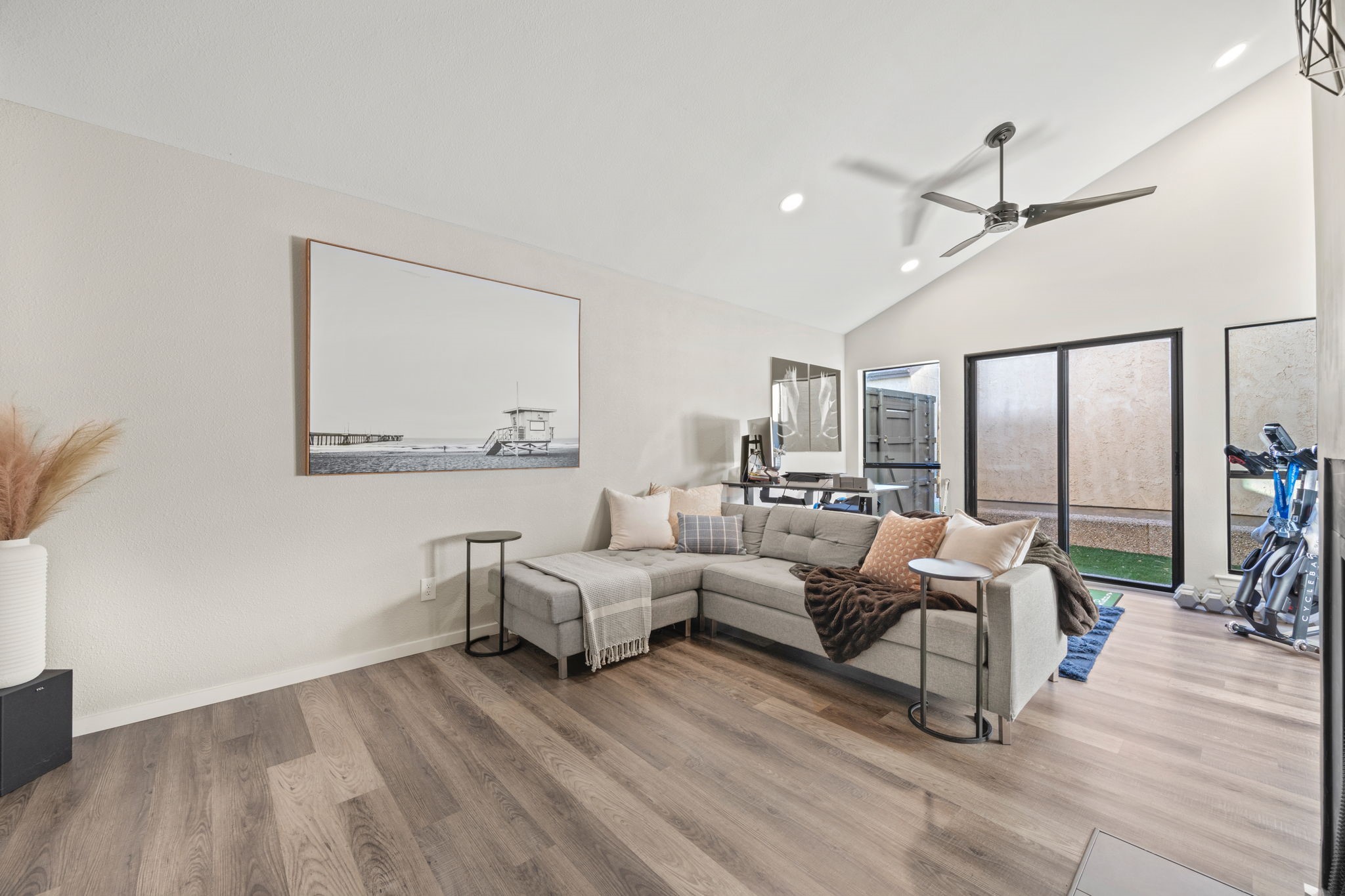 9812 Matchpoint Place