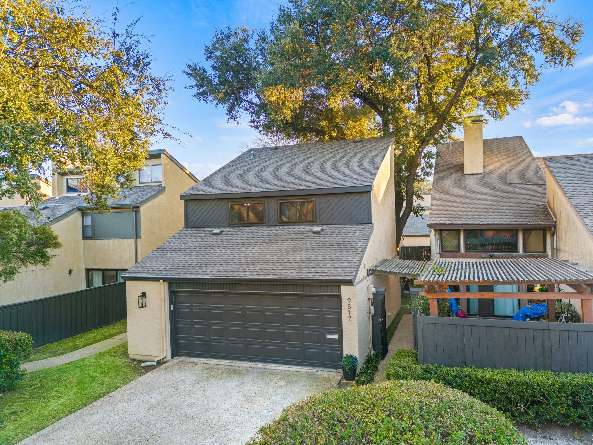 9812 Matchpoint Place