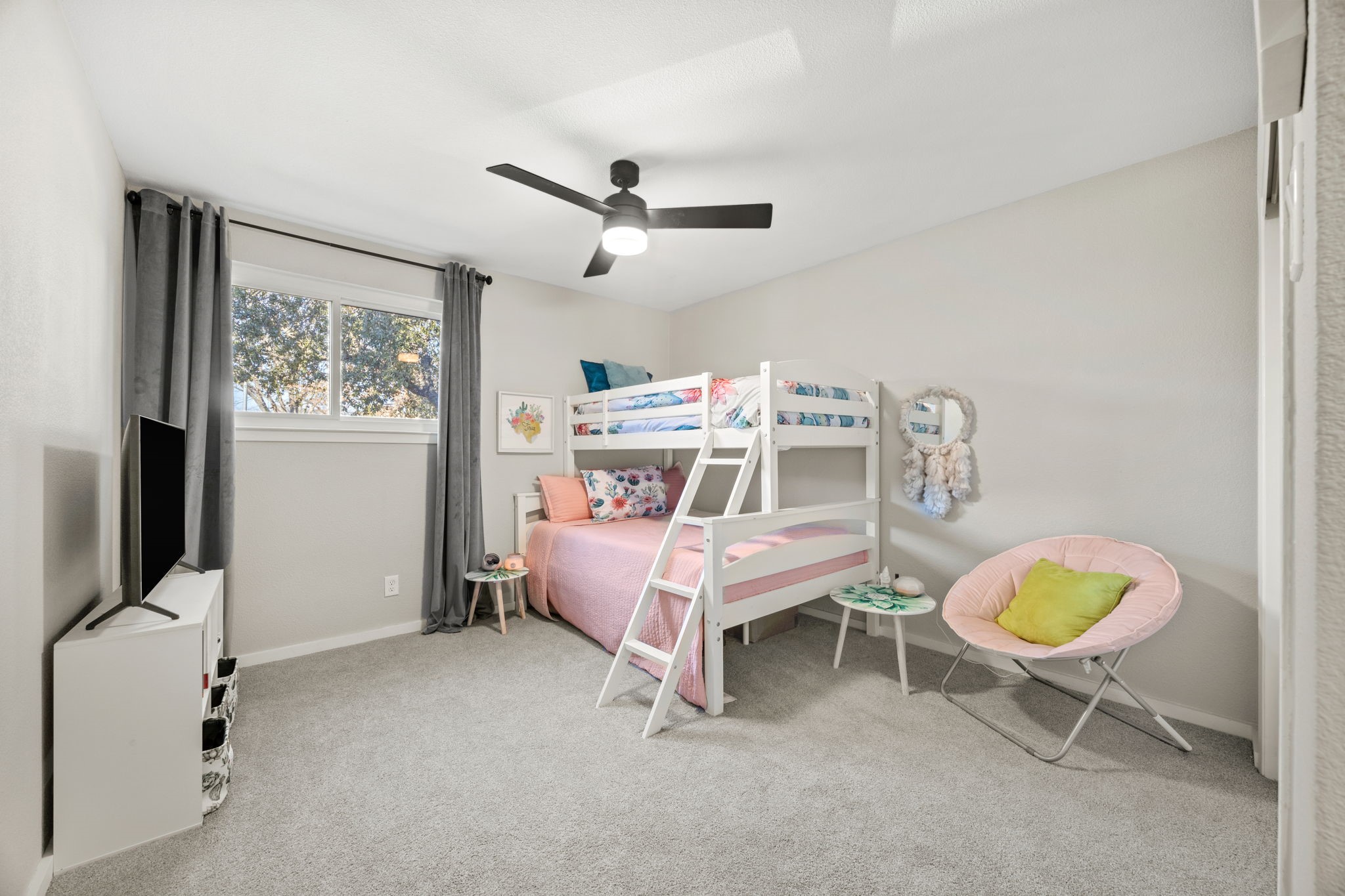 9812 Matchpoint Place