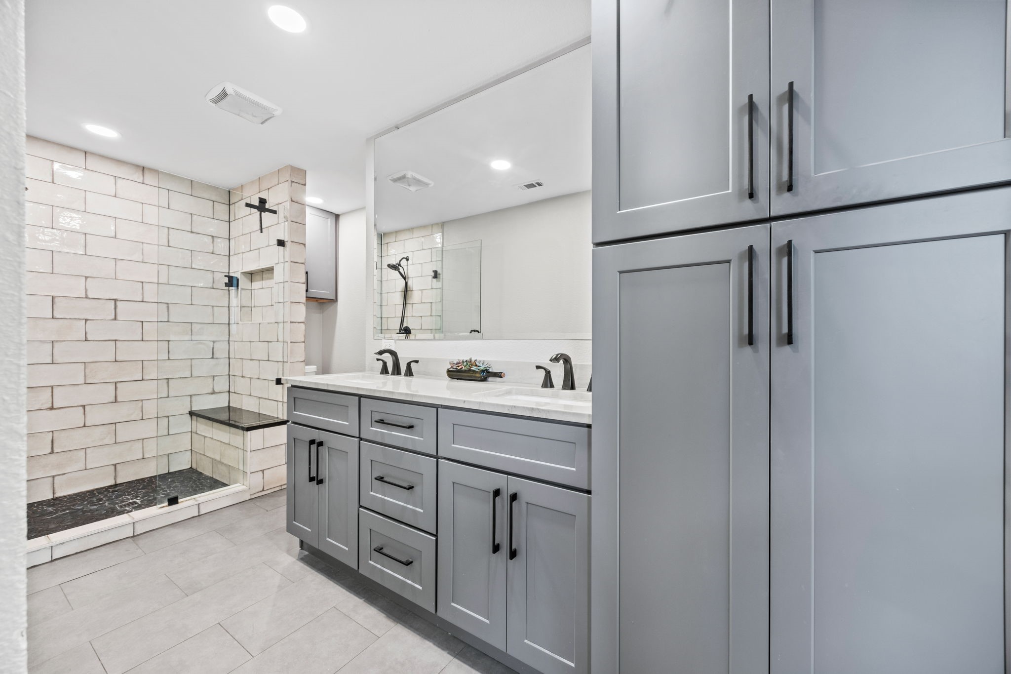 9812 Matchpoint Place