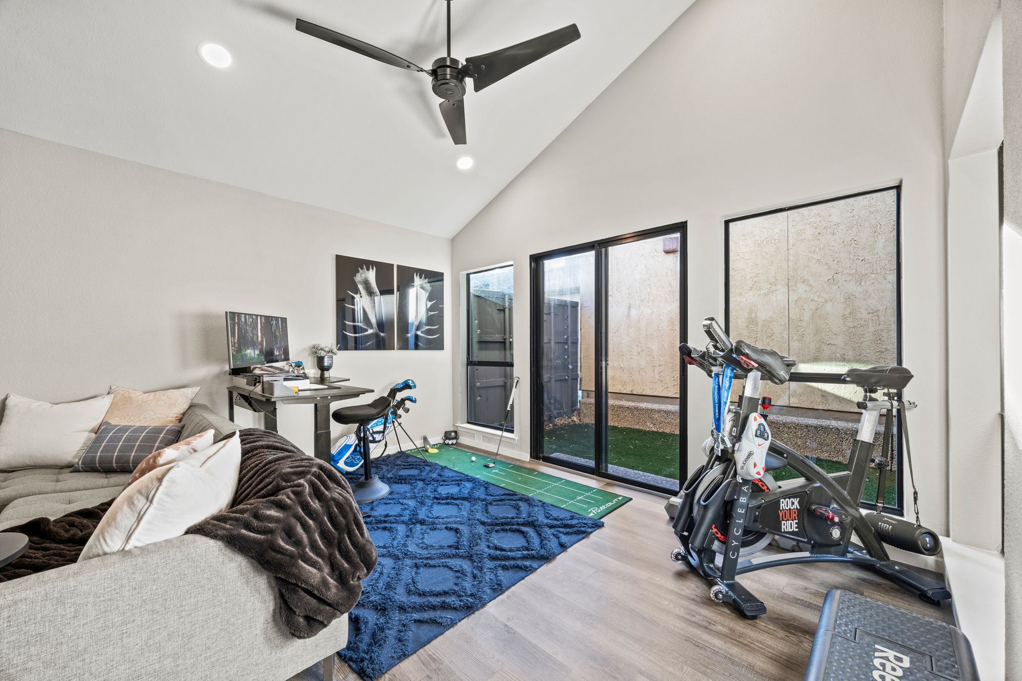 9812 Matchpoint Place