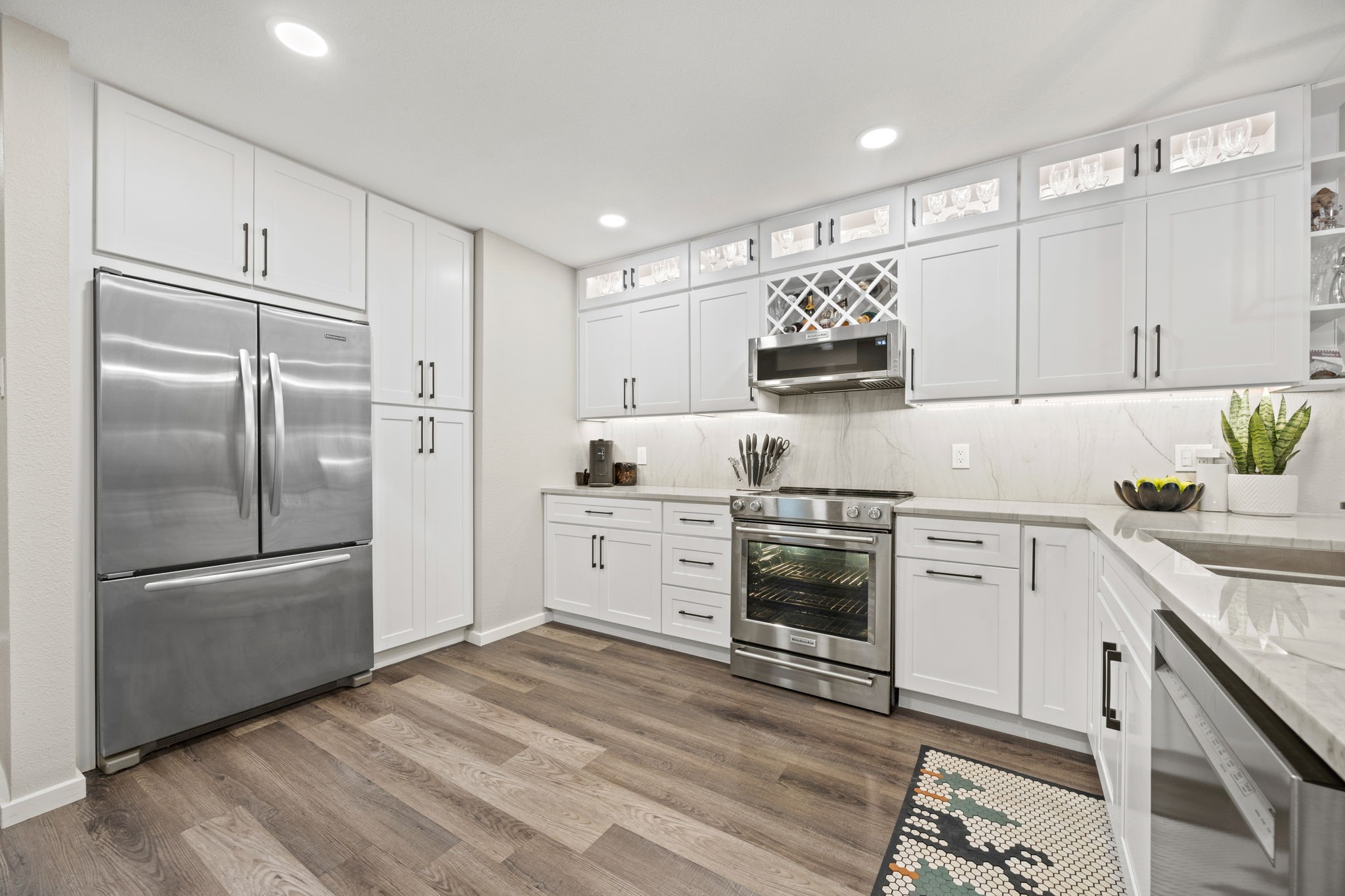 9812 Matchpoint Place